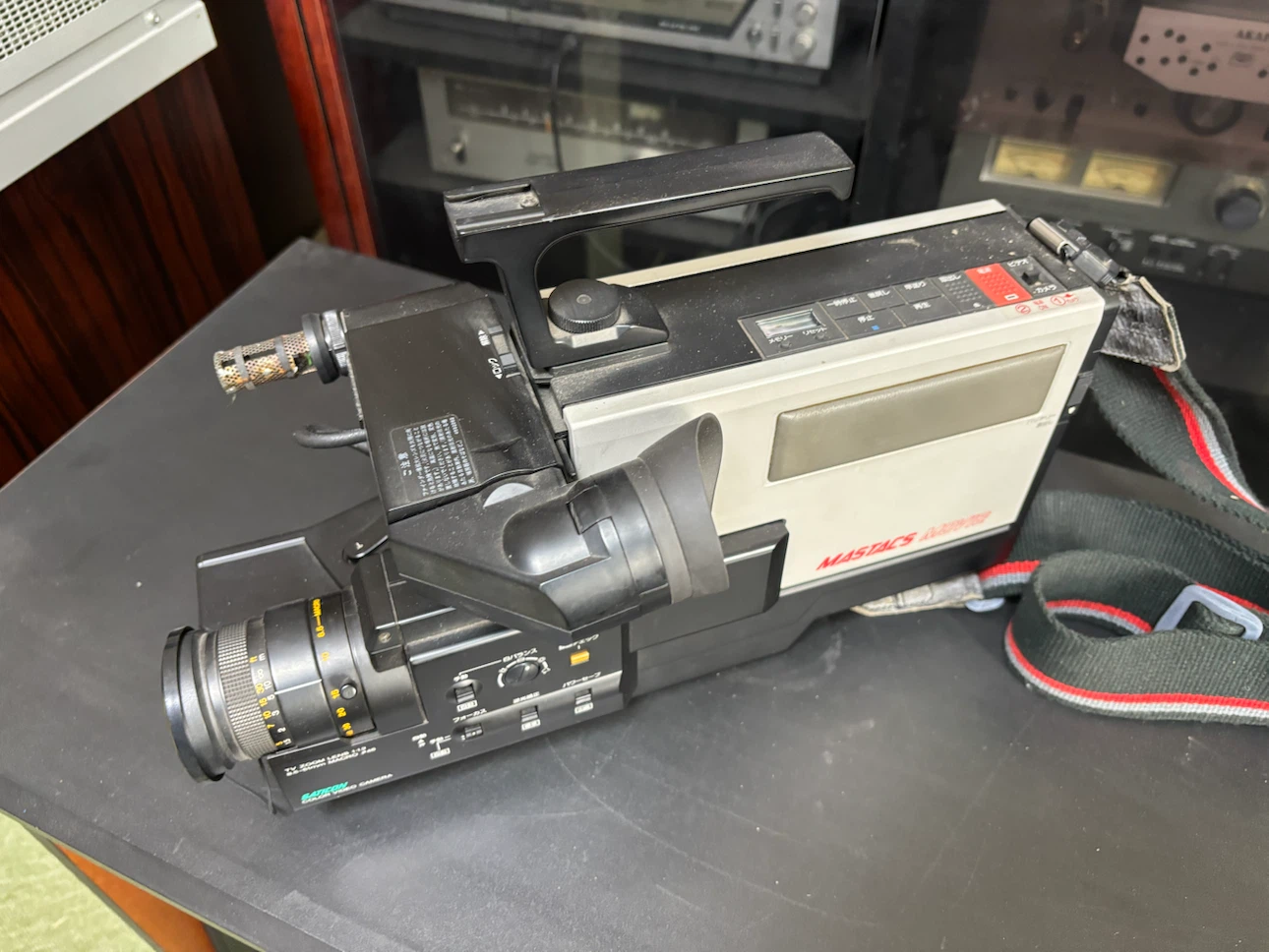 日立 MASTACS VM-200 ビデオカメラ