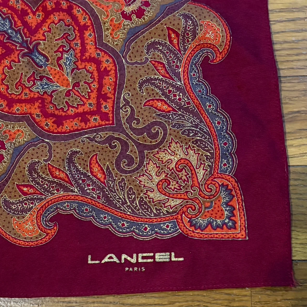 LANCEL PARIS 大判ストール ペイズリー柄の写真3枚目