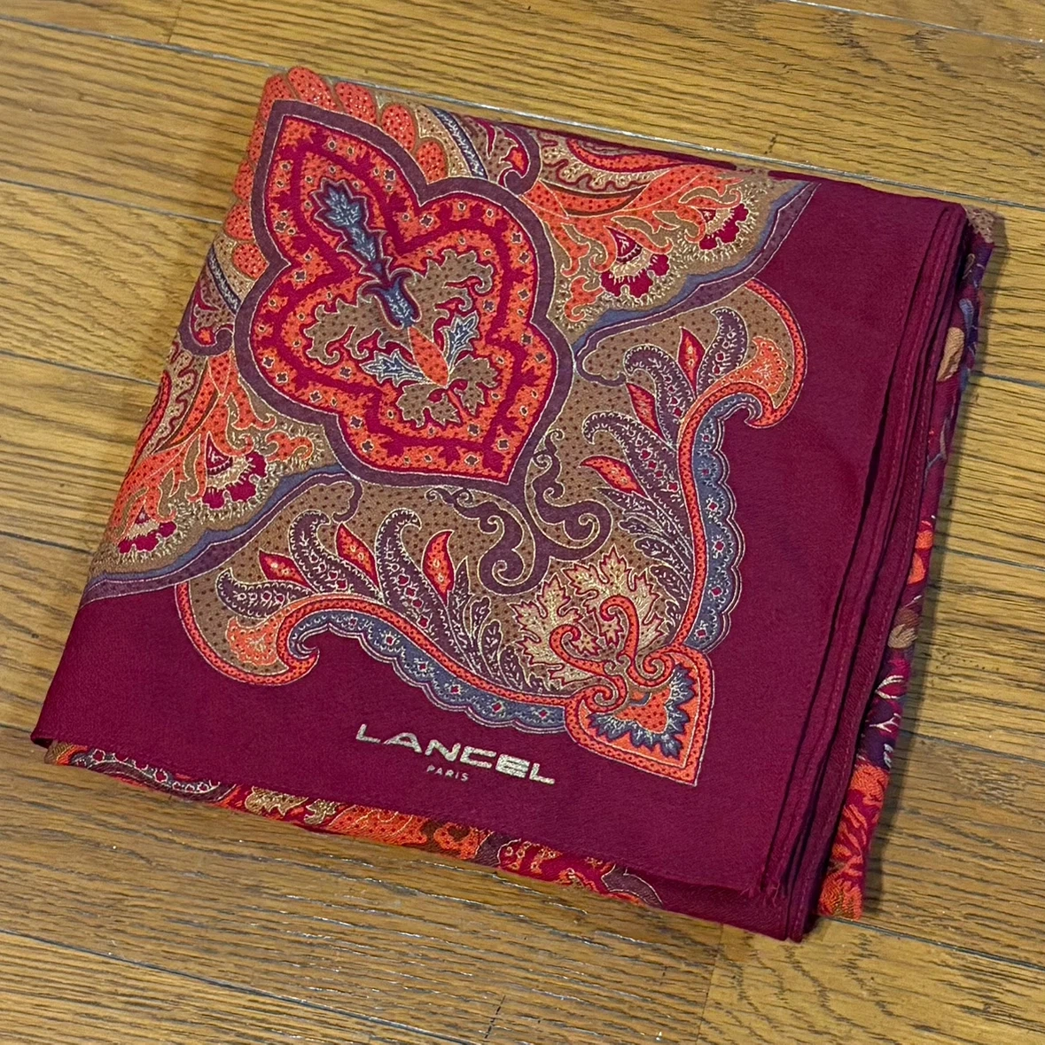 LANCEL PARIS 大判ストール ペイズリー柄の写真5枚目