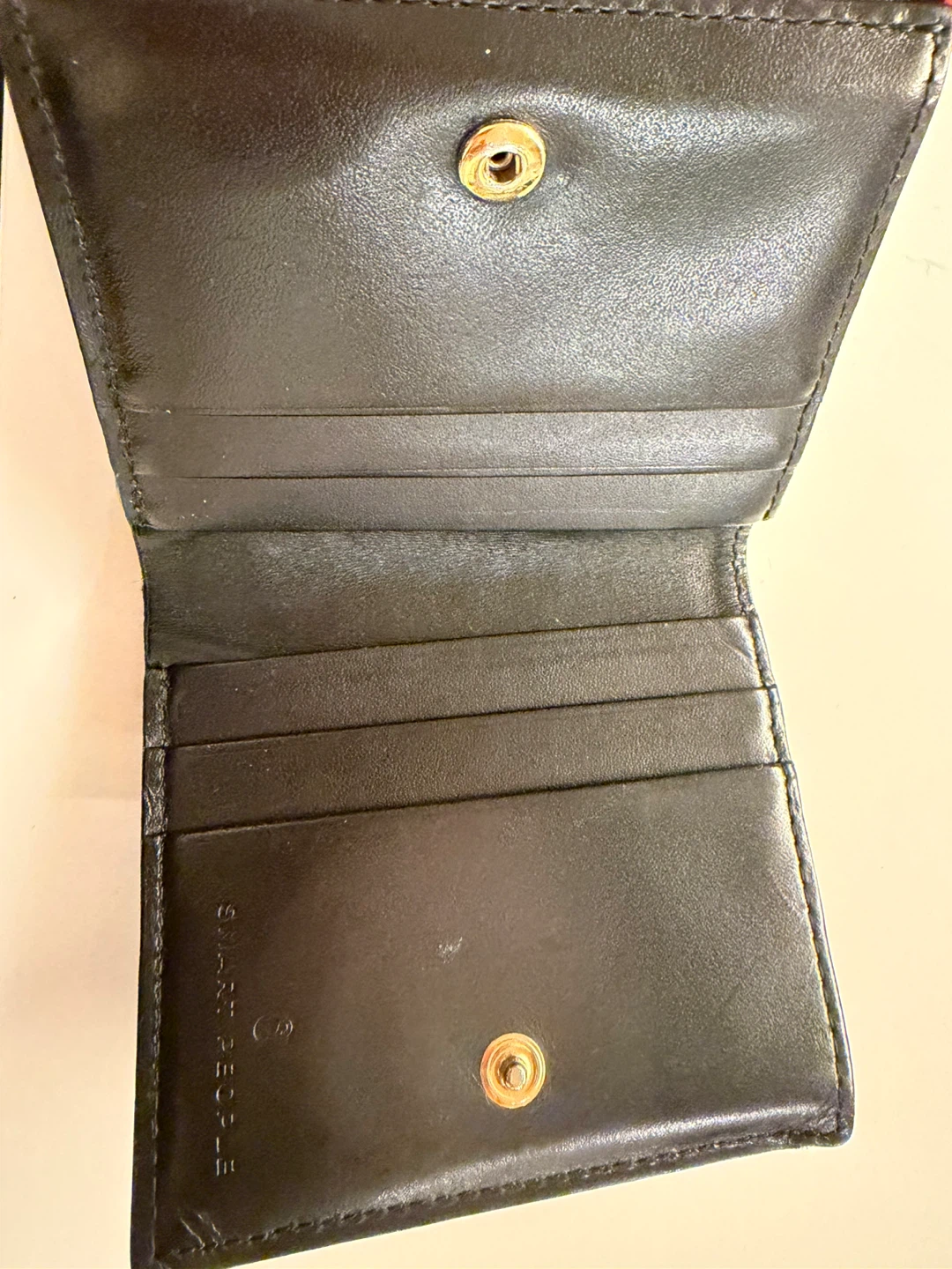 スマートピープル 二つ折り財布 黒の写真2枚目