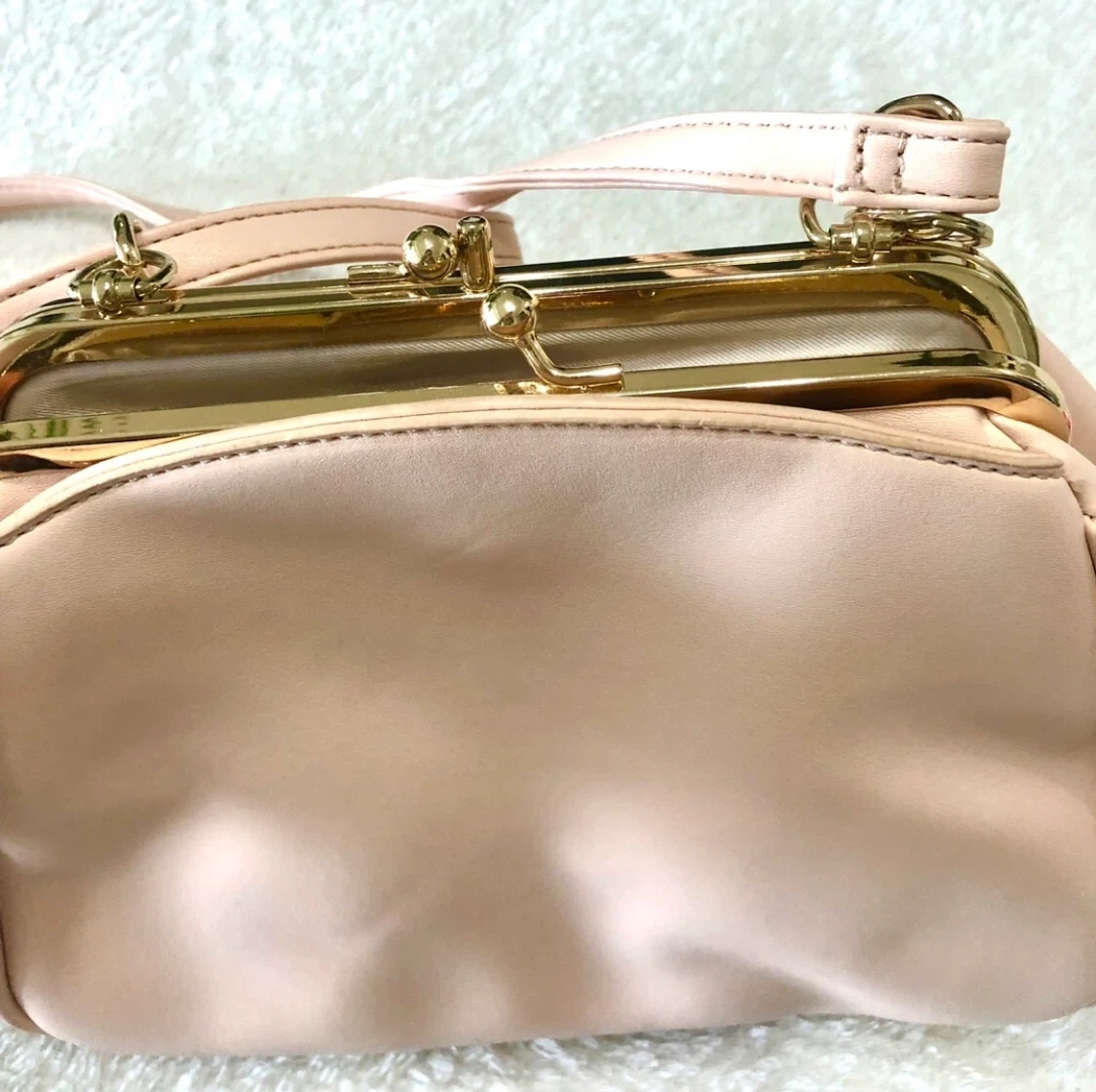 👜✨【未使用品】ピンクのショルダーバッグ🌟✨の写真7枚目