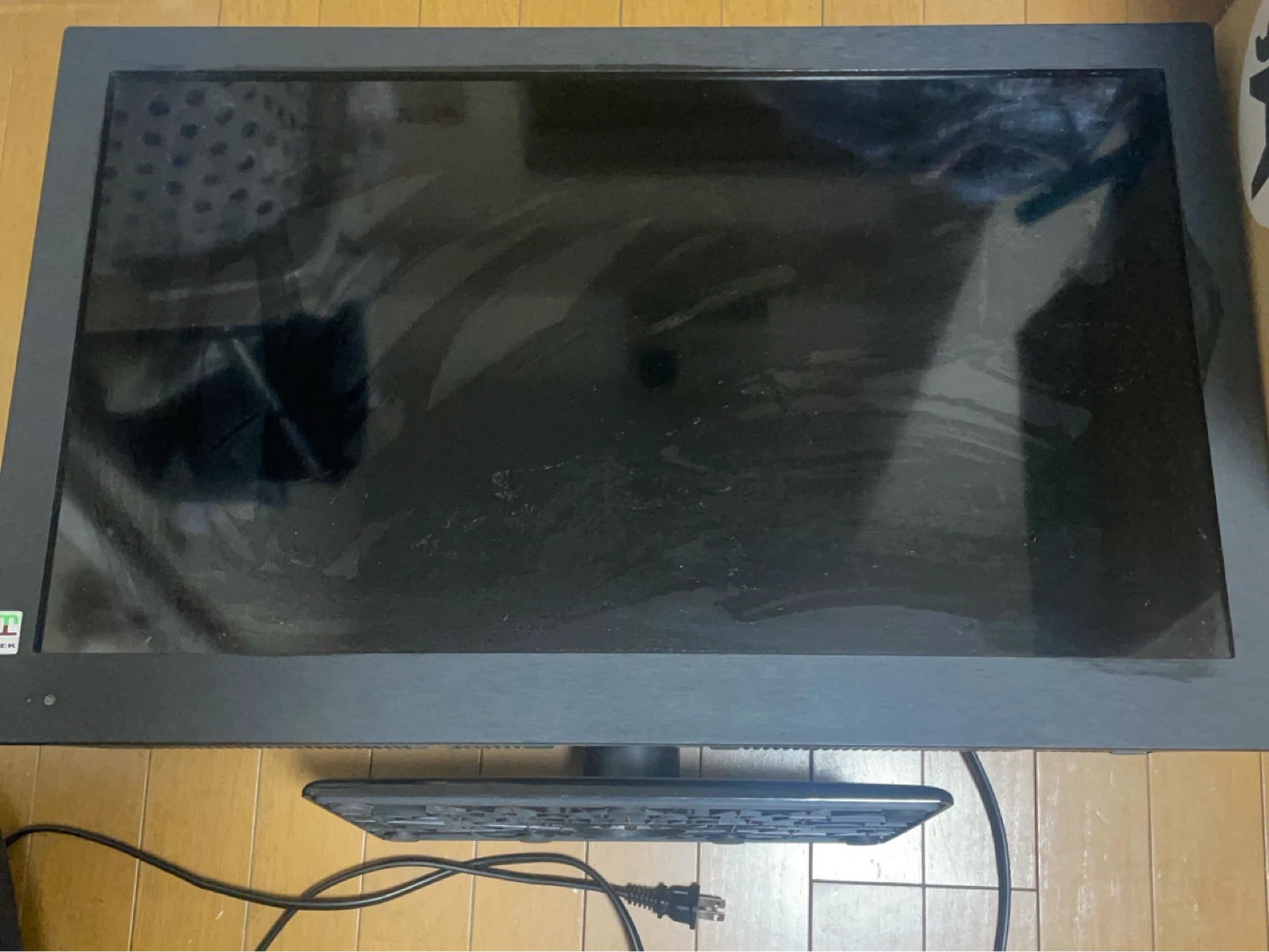 液晶テレビ 画面 ブラック　32