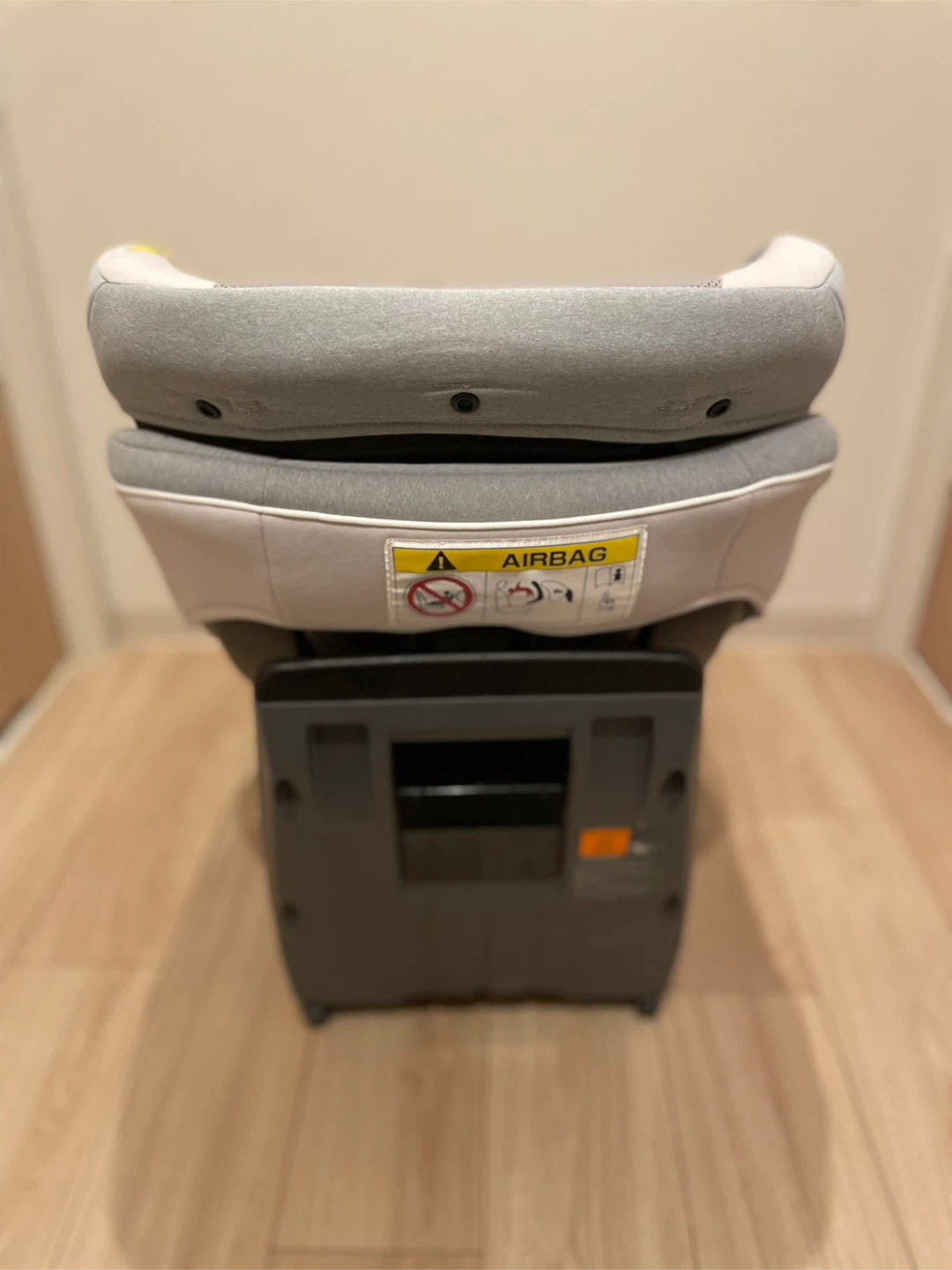 Combi クルムーヴ スマート ISOFIX エッグショック JK-800の写真4枚目