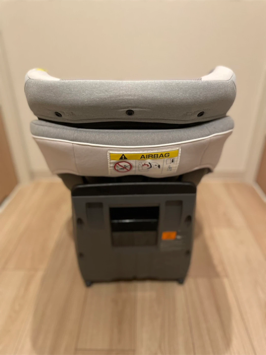 Combi クルムーヴ スマート ISOFIX エッグショック JK-800の写真4枚目