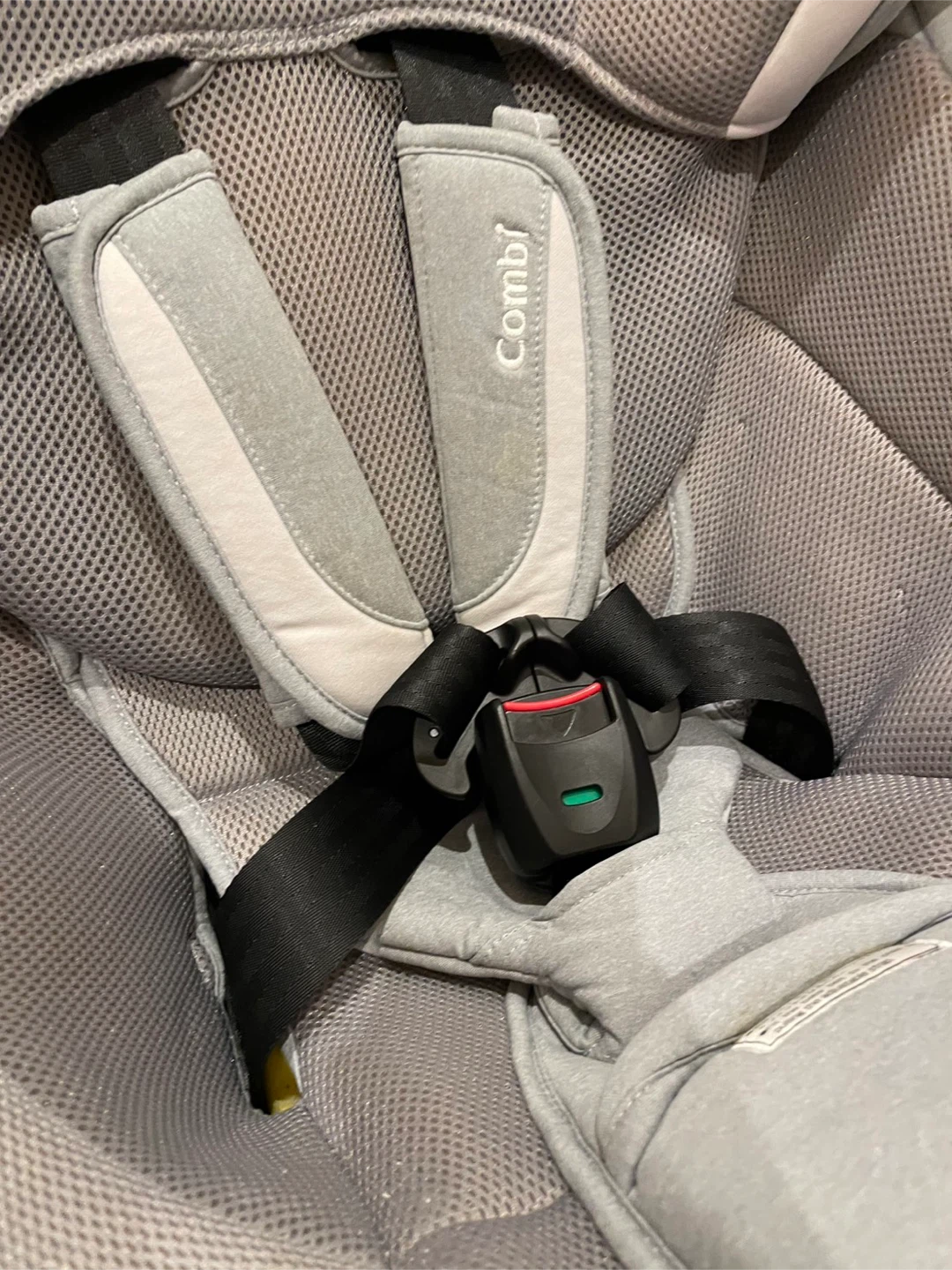 Combi クルムーヴ スマート ISOFIX エッグショック JK-800の写真6枚目