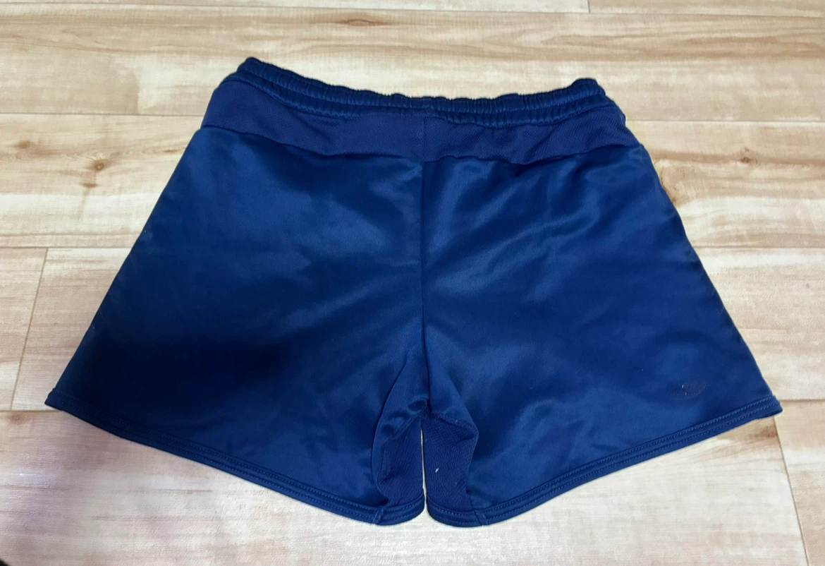 アディダス キッズ ハーフパンツ 130cm ネイビーの写真3枚目