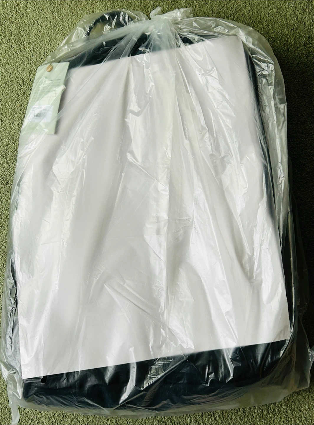 【新品未使用】ナイロンリュック 497g ユニセックスの写真9枚目