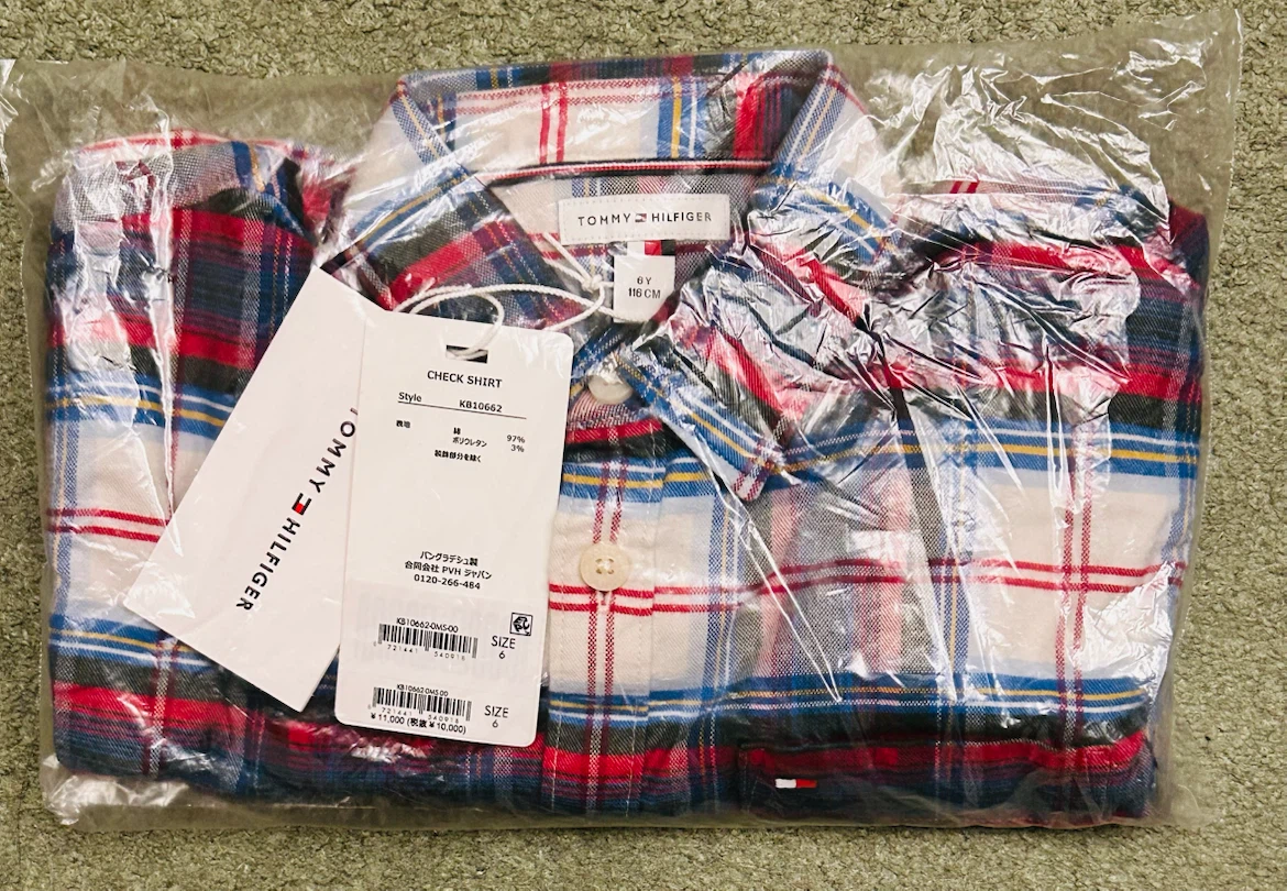 【新品未使用】 TOMMY HILFIGER  チェックシャツ 115サイズの写真5枚目