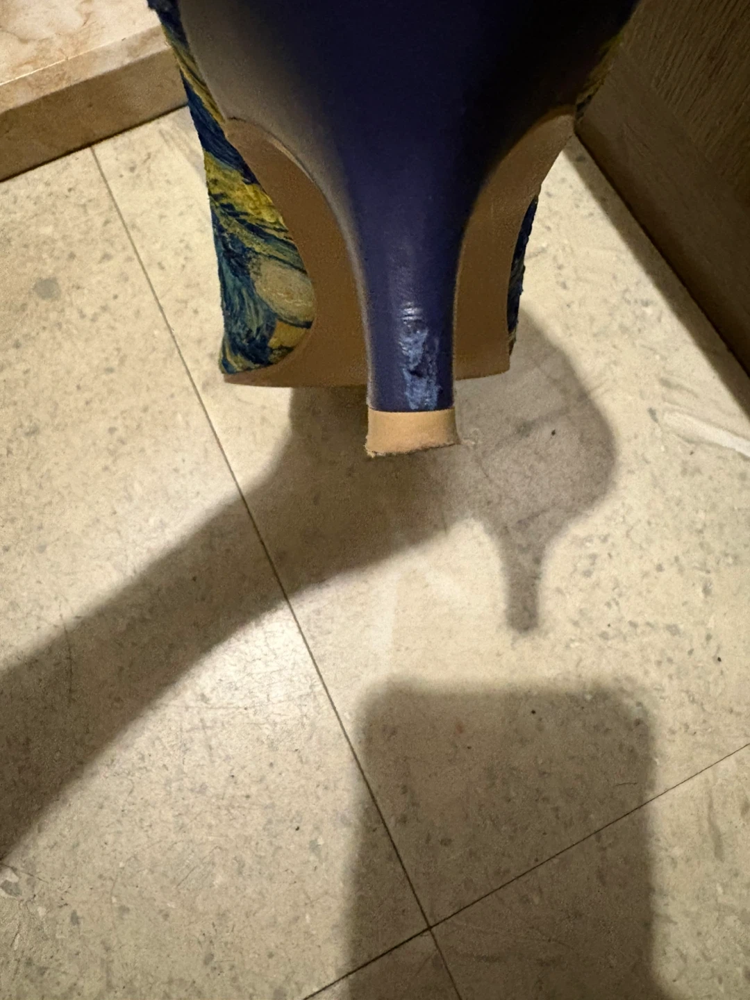 ダイアナ パンプス 星月夜デザインの写真3枚目
