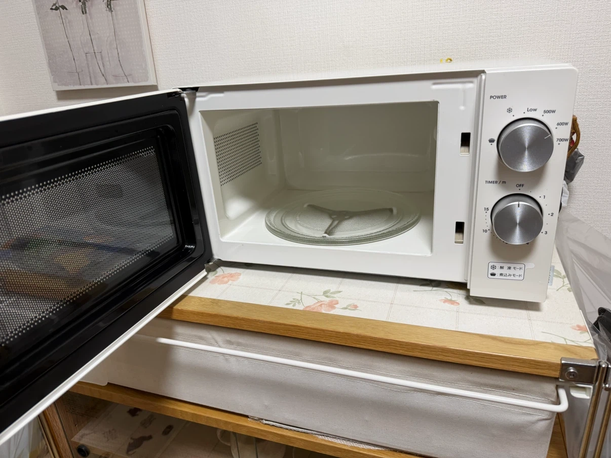 アマダナ 電子レンジ AT-DR11 ホワイトの写真2枚目