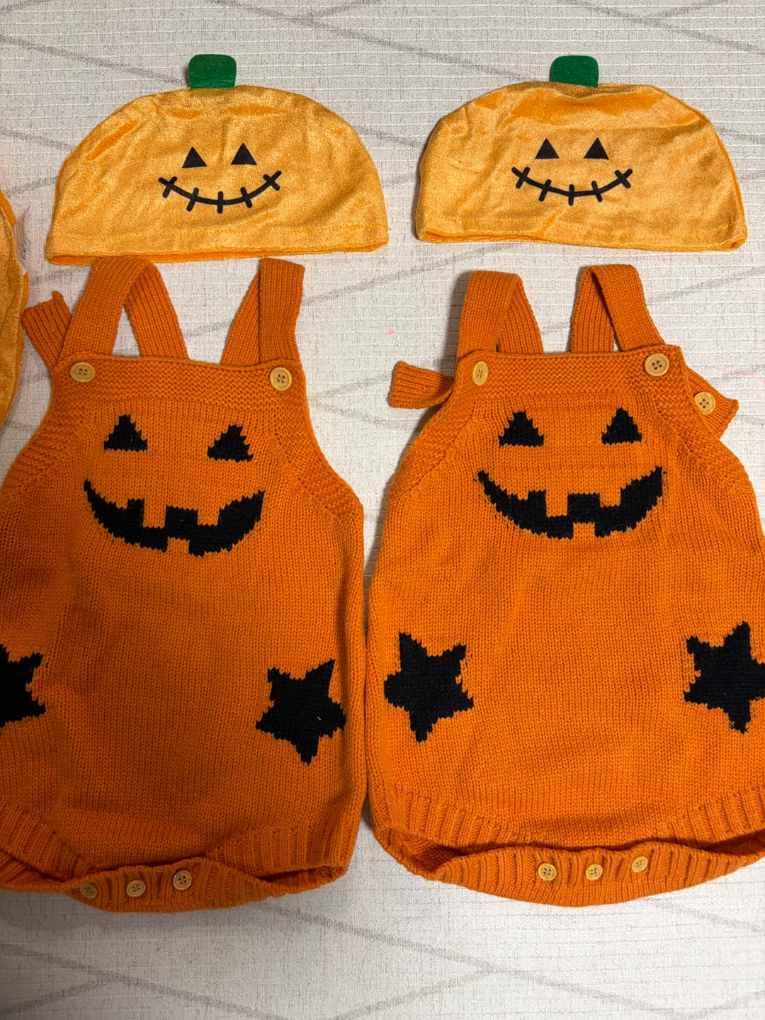 ハロウィン かぼちゃ ロンパース スタイ 帽子 セット 双子の写真2枚目