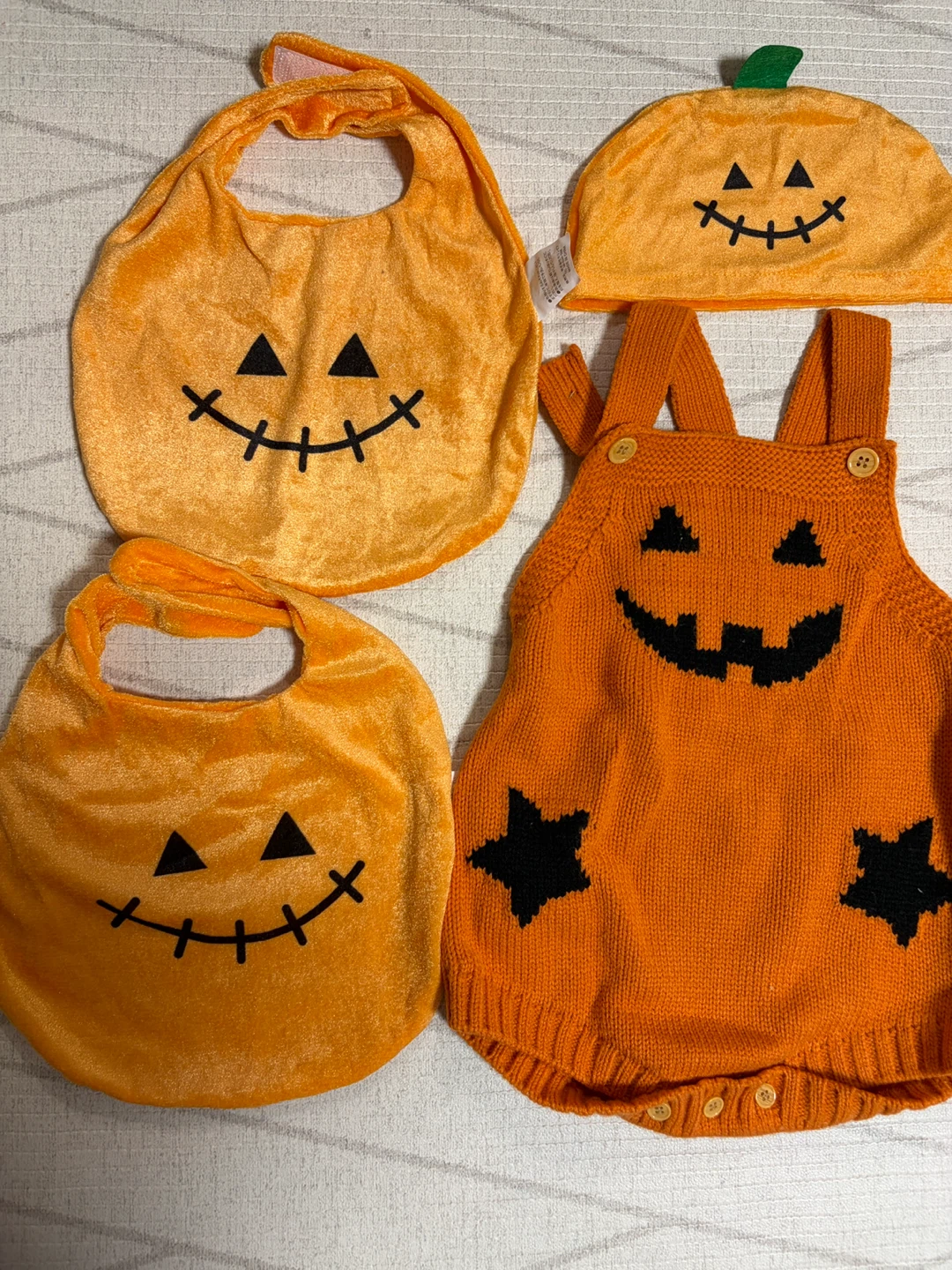 ハロウィン かぼちゃ ロンパース スタイ 帽子 セット 双子の写真3枚目