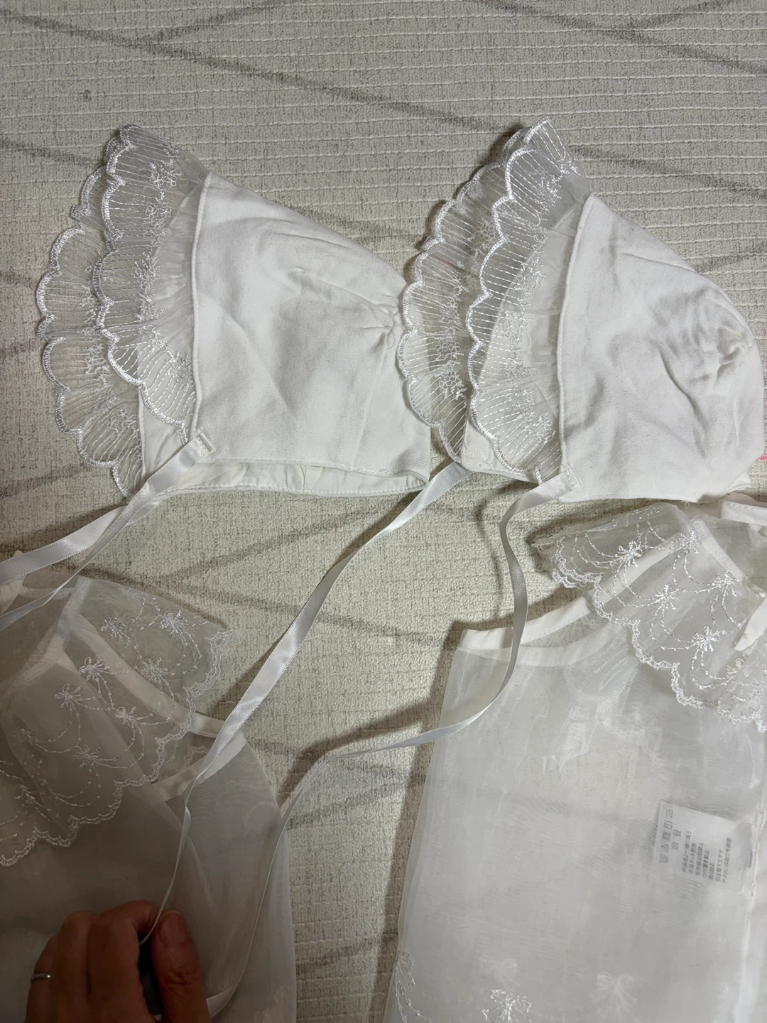 西松屋 ベビードレス 2点セット 帽子付き 50-60cmの写真6枚目