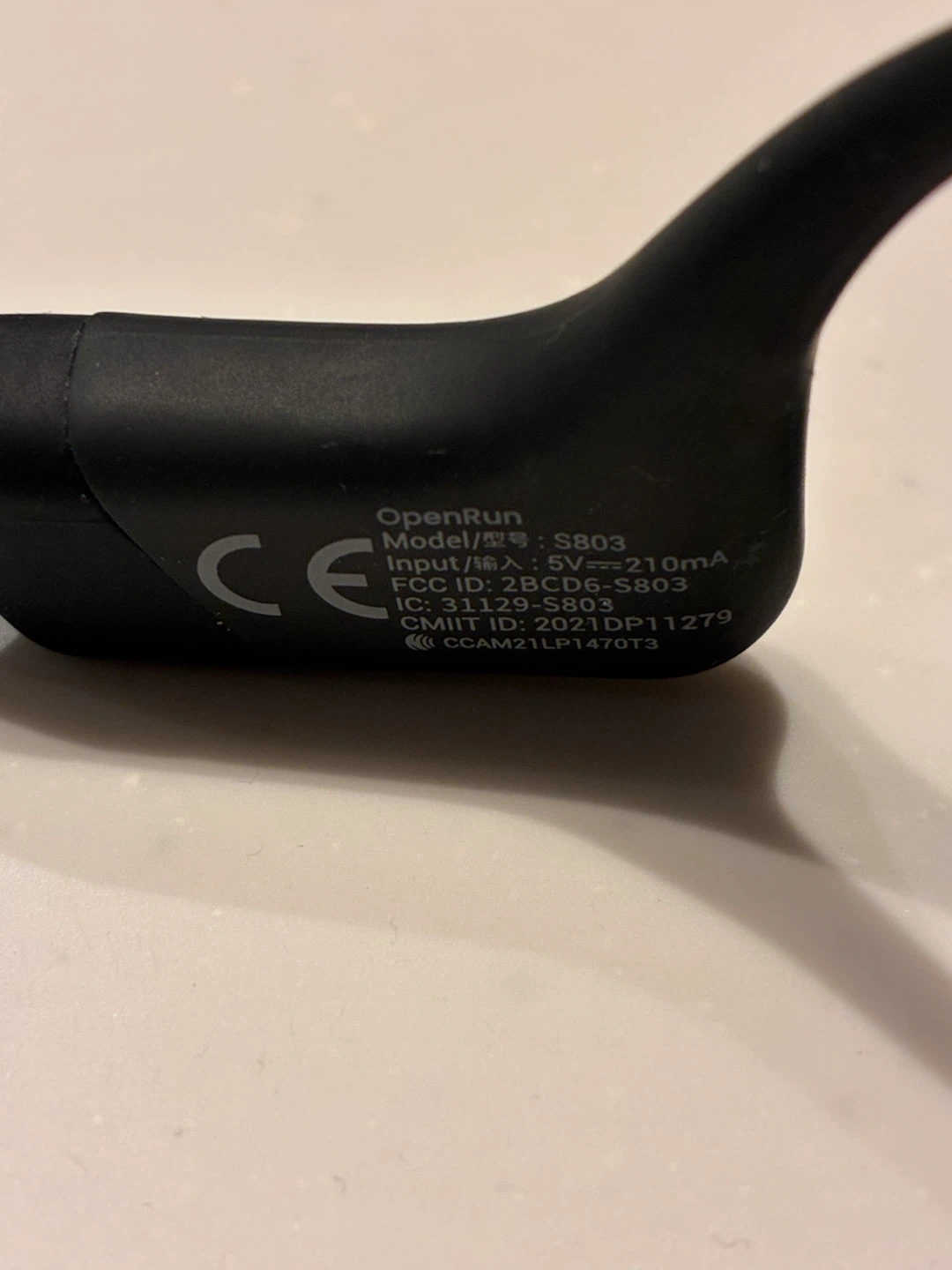 SHOKZ OpenRun 骨伝導イヤホンの写真2枚目