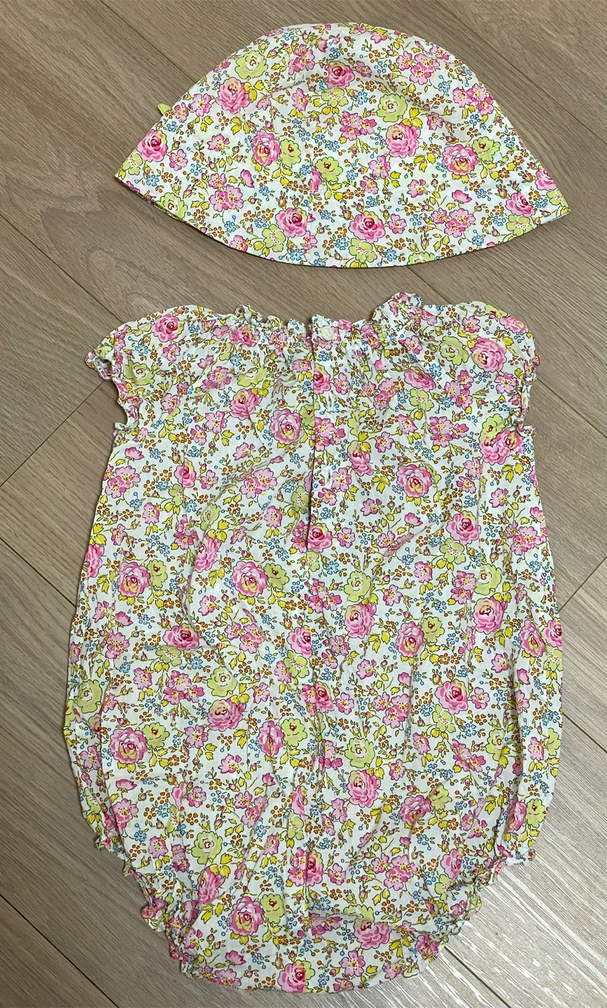 ボンポワン 小花柄 ロンパース 帽子 セットの写真2枚目