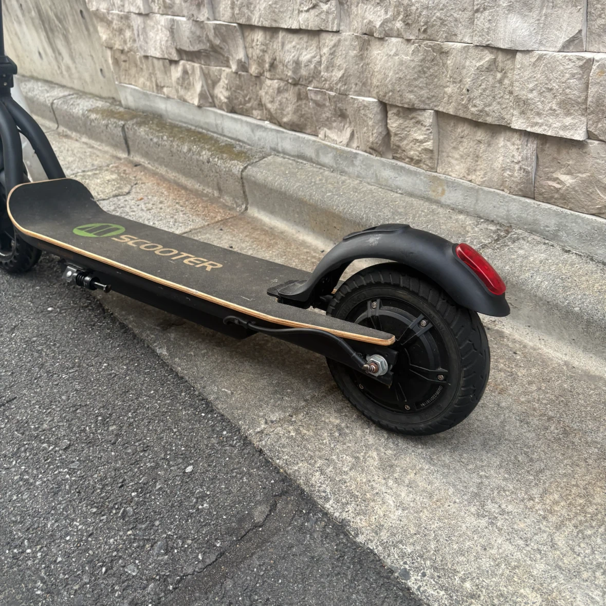 MEGAWHEELS SCOOTER折りたたみ式キックボード スクーター　「E6」エラーの写真6枚目