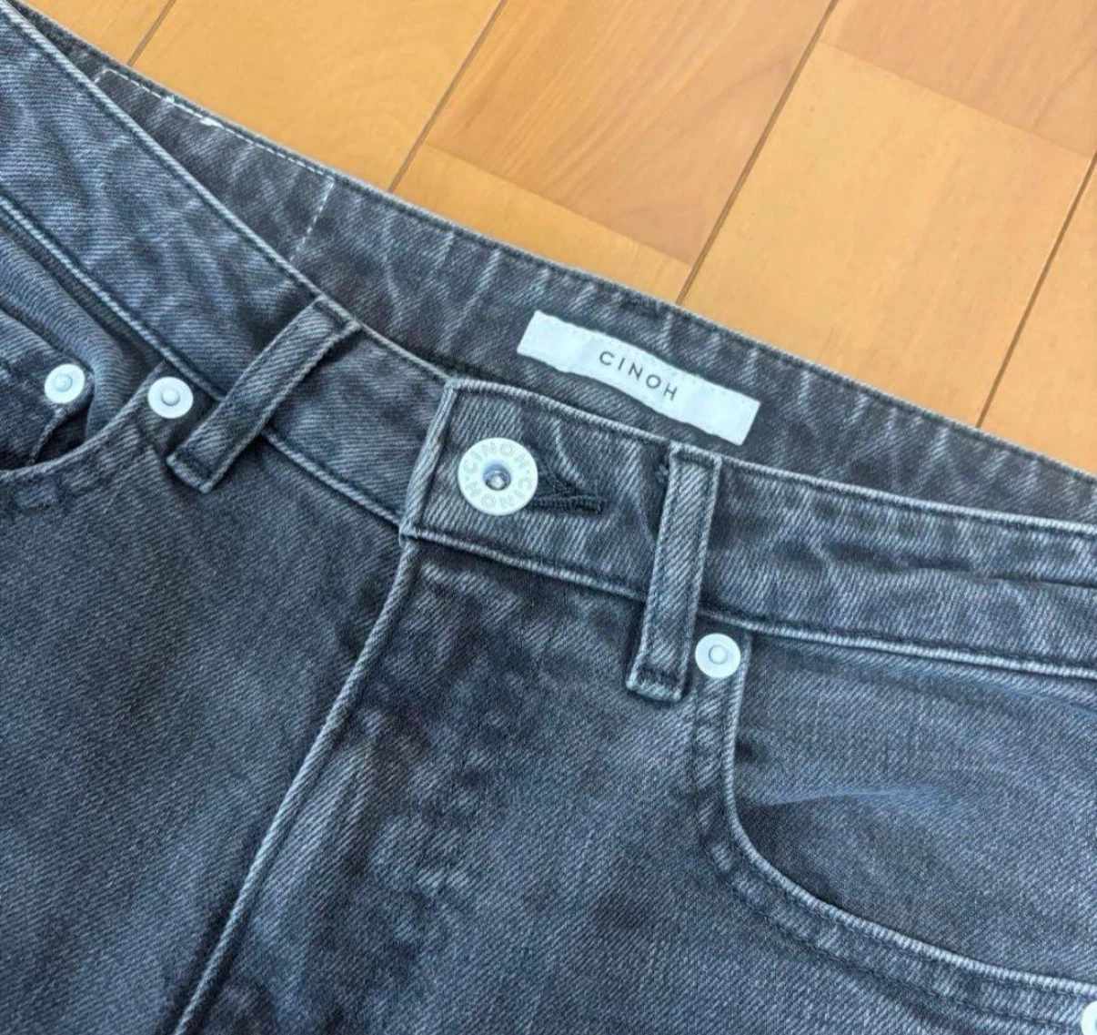 チノ　デニムパンツ カットオフ　ジーンズの写真3枚目