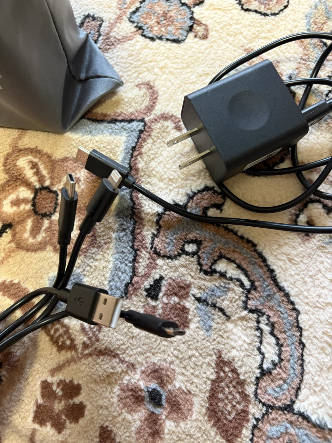 ロイパウ ポータブル電源 C86 23400mAhの写真5枚目