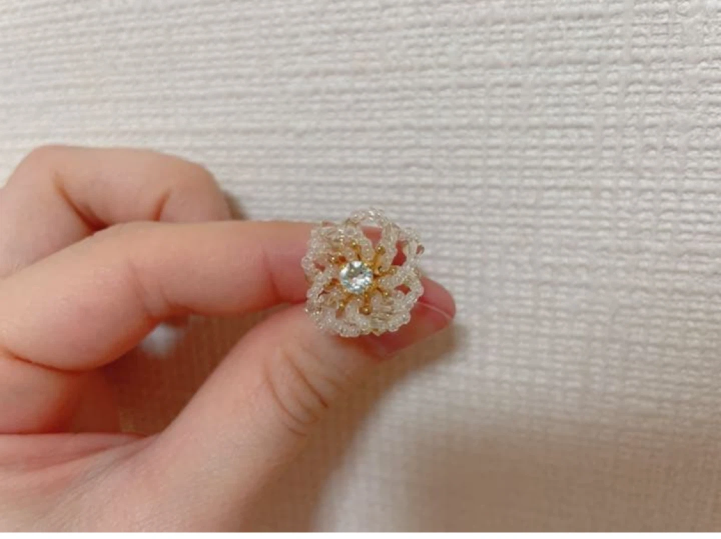 ピアス 花柄 ビーズの写真2枚目