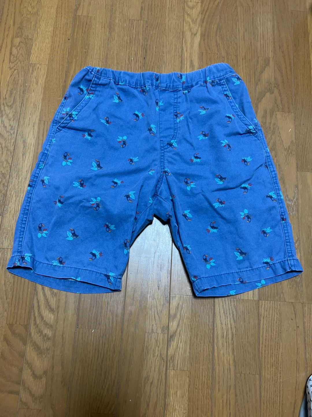 ユニクロ キッズ ショートパンツ 140cm 鳥柄