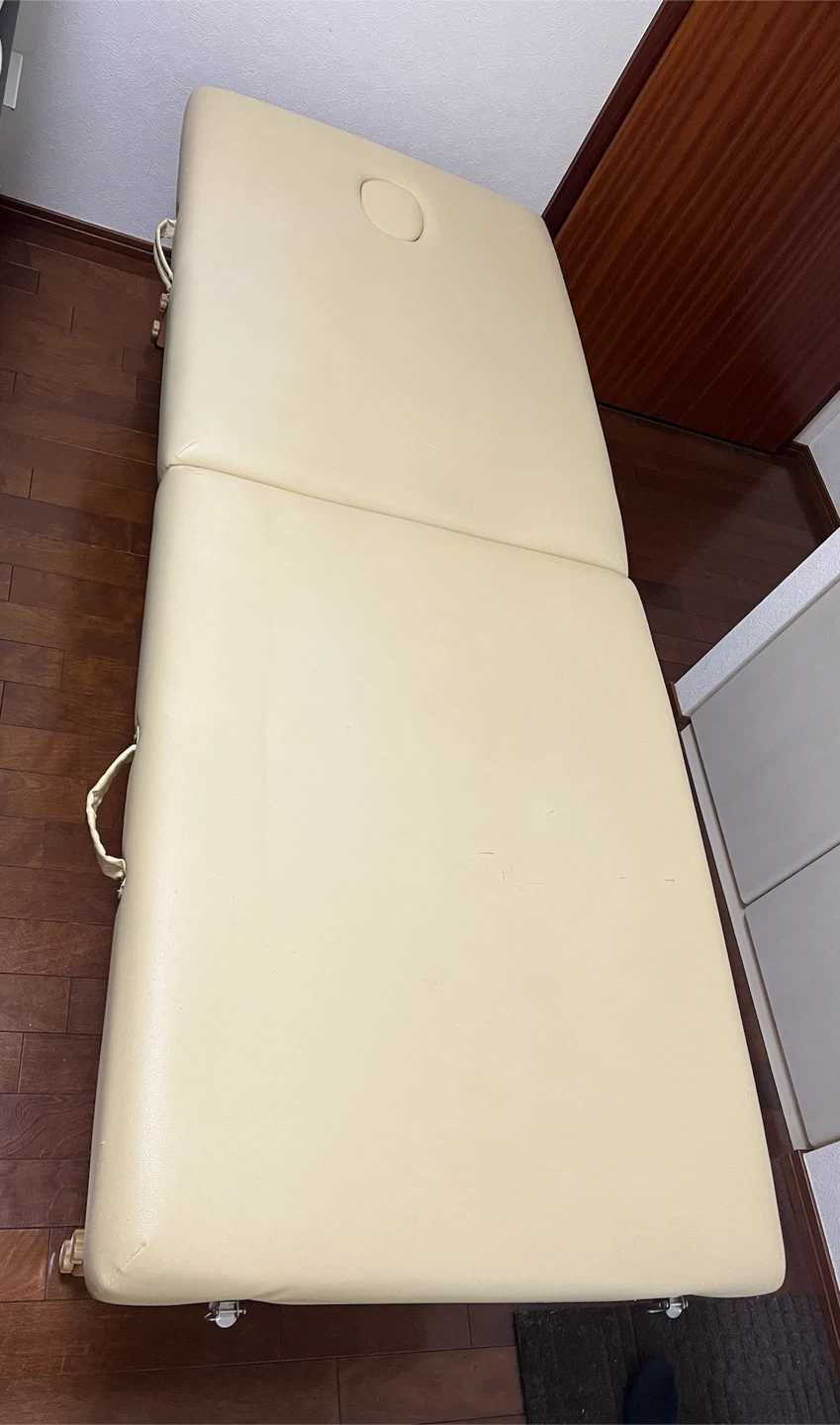 折りたたみマッサージベッド エステベッド 施術台