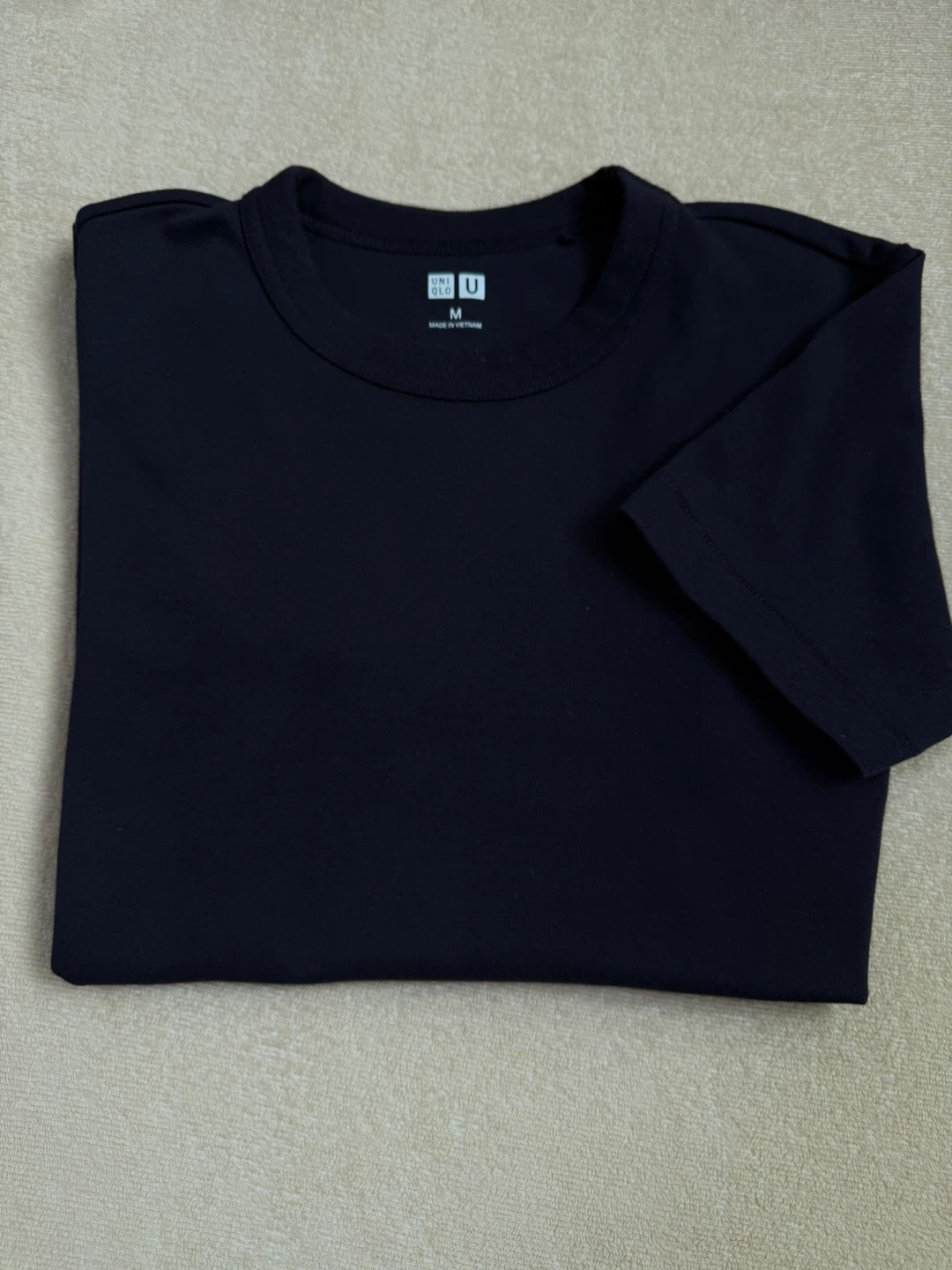 ユニクロ　クルーネックTシャツ 紺　Mサイズ