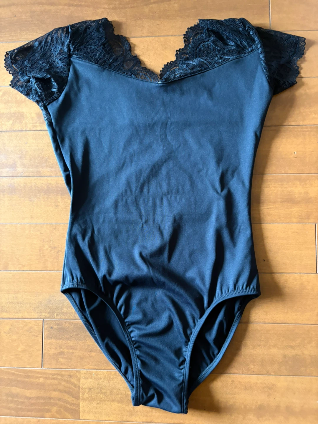 【未使用】バレエレオタード  黒の写真4枚目