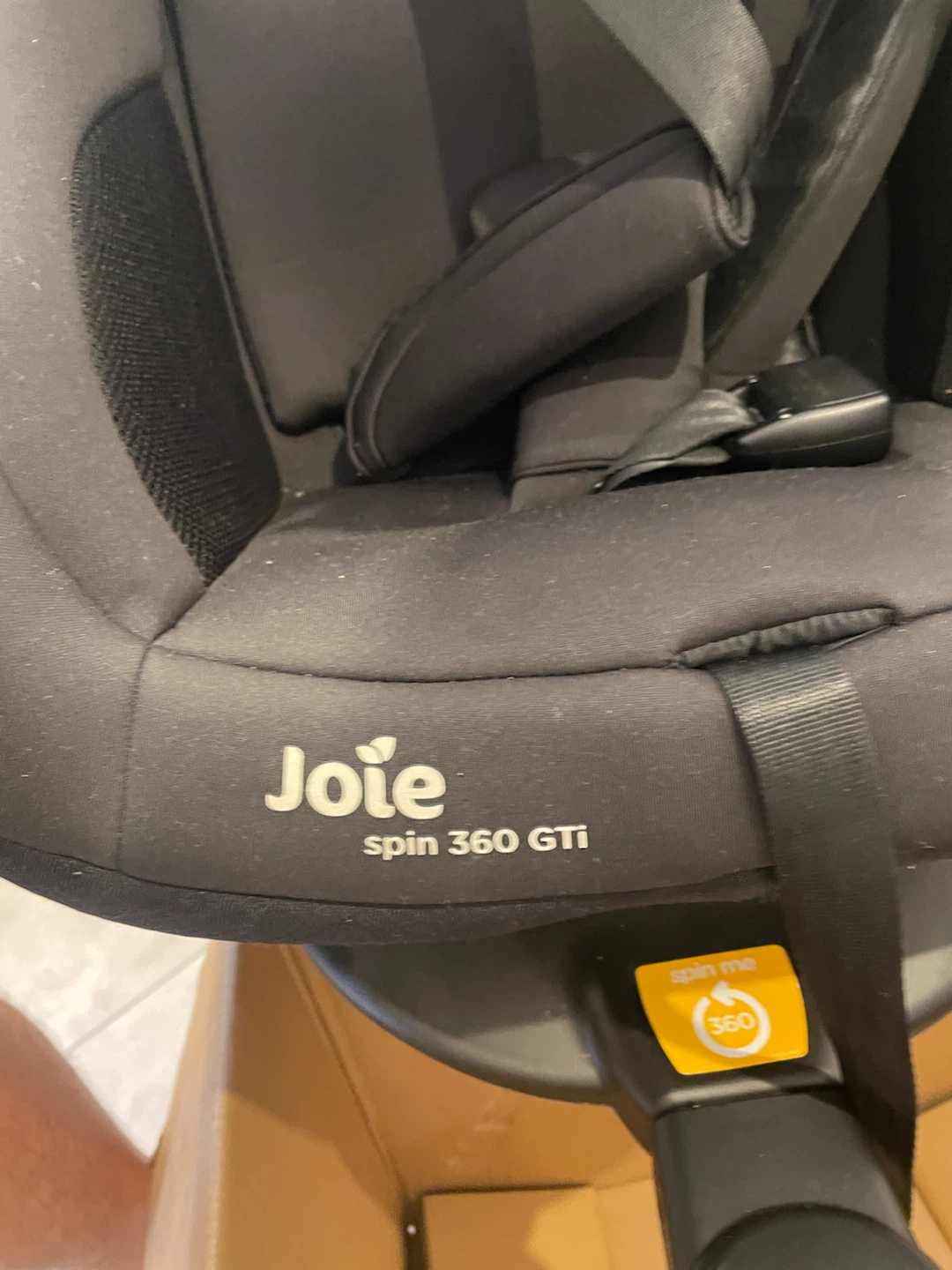 ジョイー チャイルドシート spin 360 GTiの写真2枚目