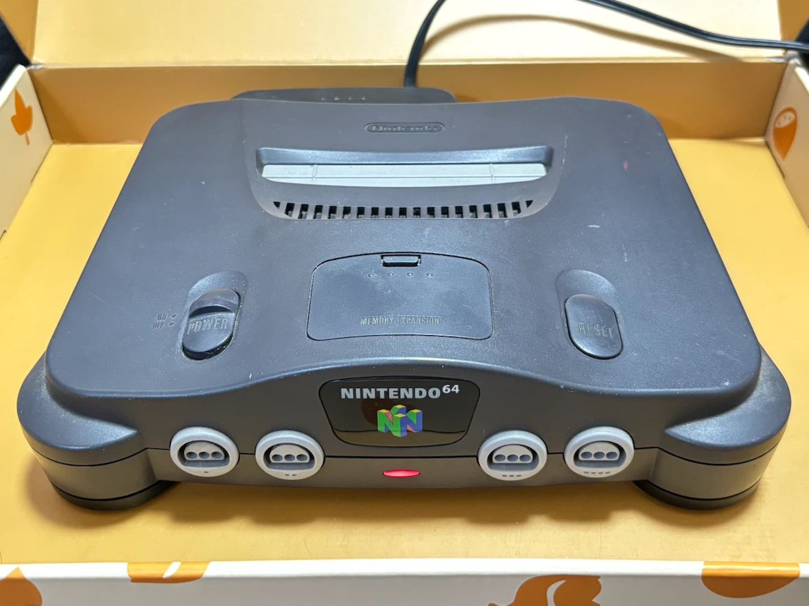 【通電確認済】NINTENDO 64 本体 / 純正ACアダプタ・S端子付きAVケーブル