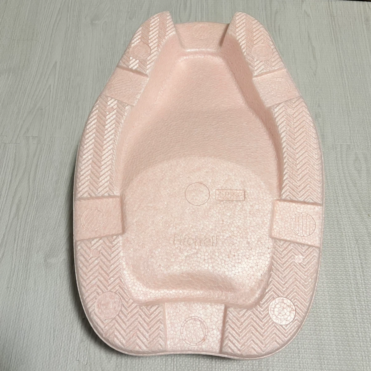 リッチェル Richell ひんやりしないバスマット ピンクの写真2枚目