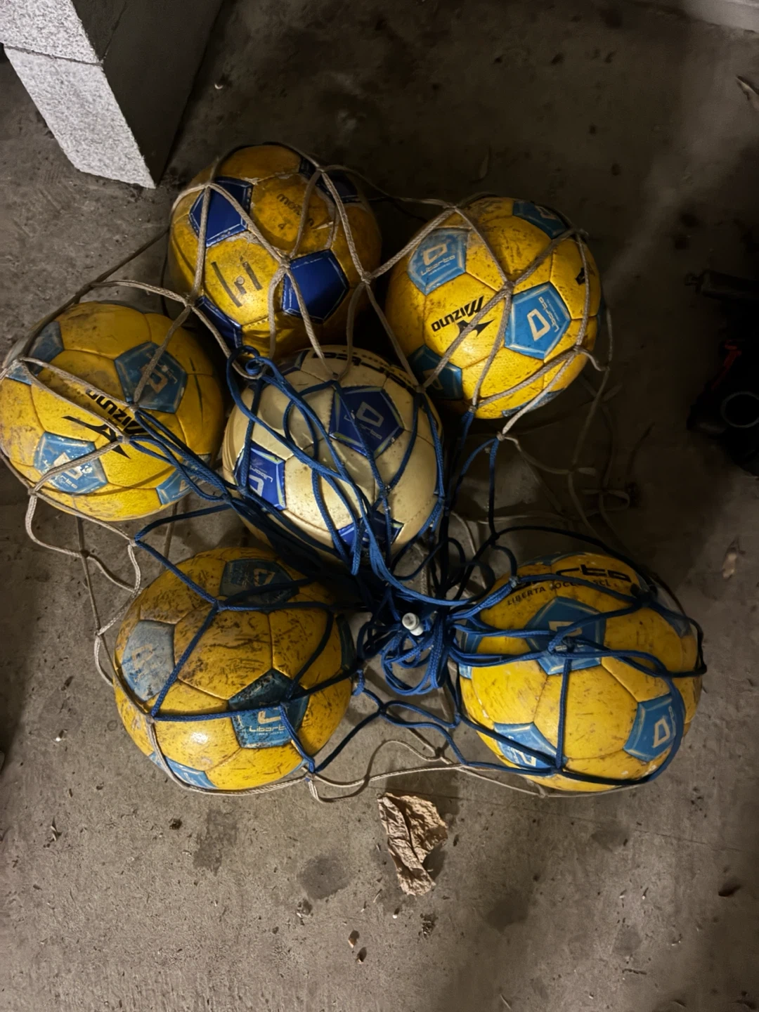 ミズノ リベルタ サッカーボール 5個セット 4号級