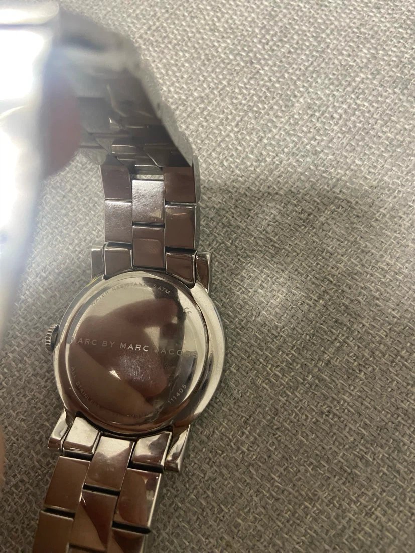 marc jacobsマークバイマークジェイコブス レディース 腕時計の写真3枚目