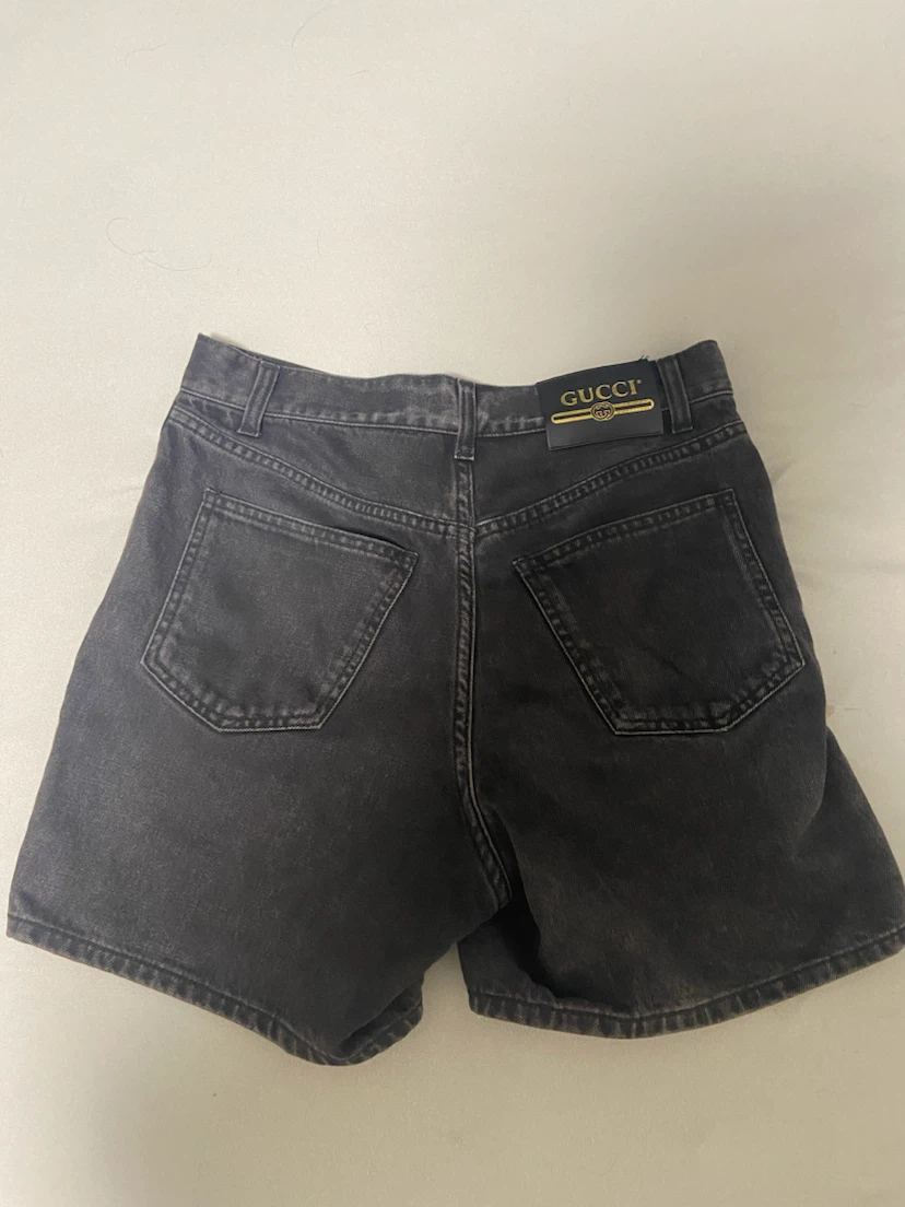 gucciグッチ デニムショートパンツ ブラックデニム サイズ30