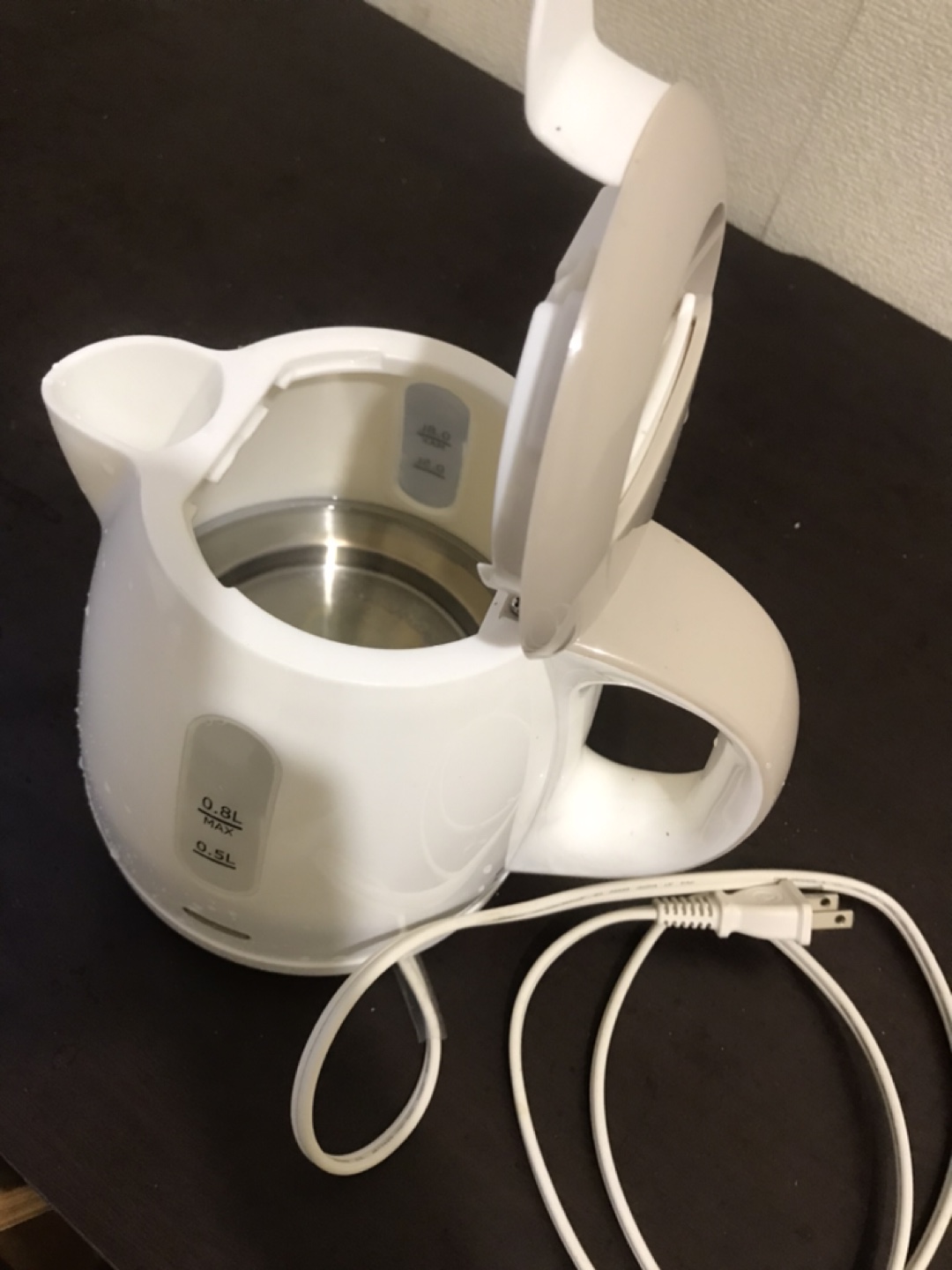 電気ケトル 0.8L