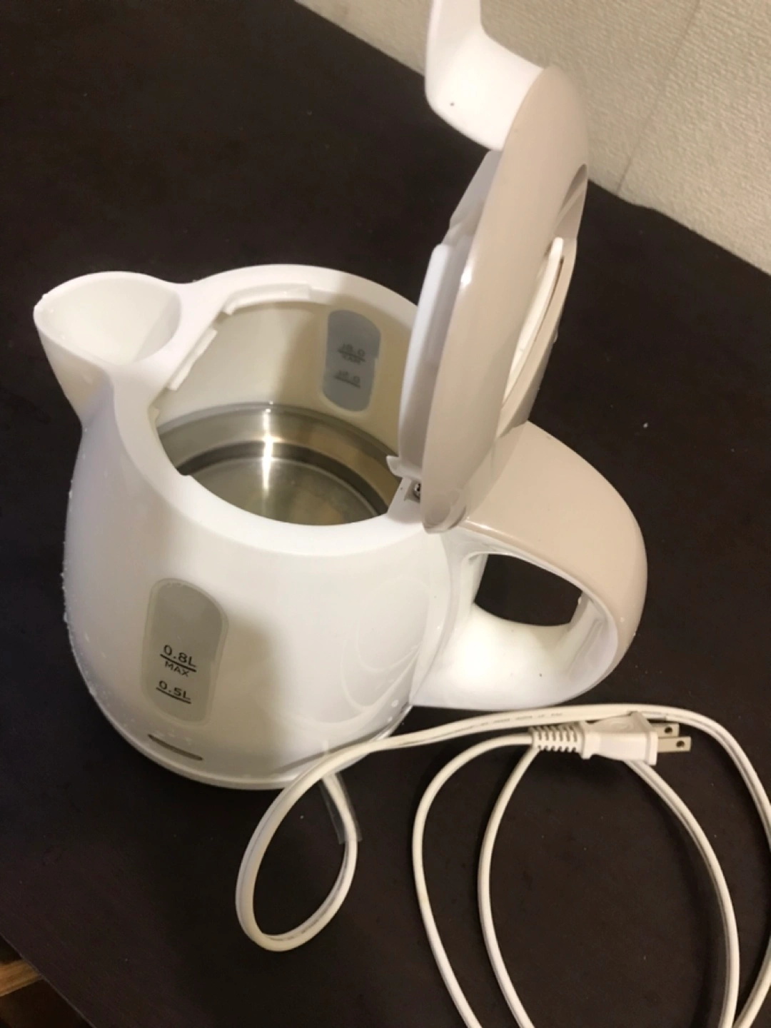 電気ケトル 0.8L