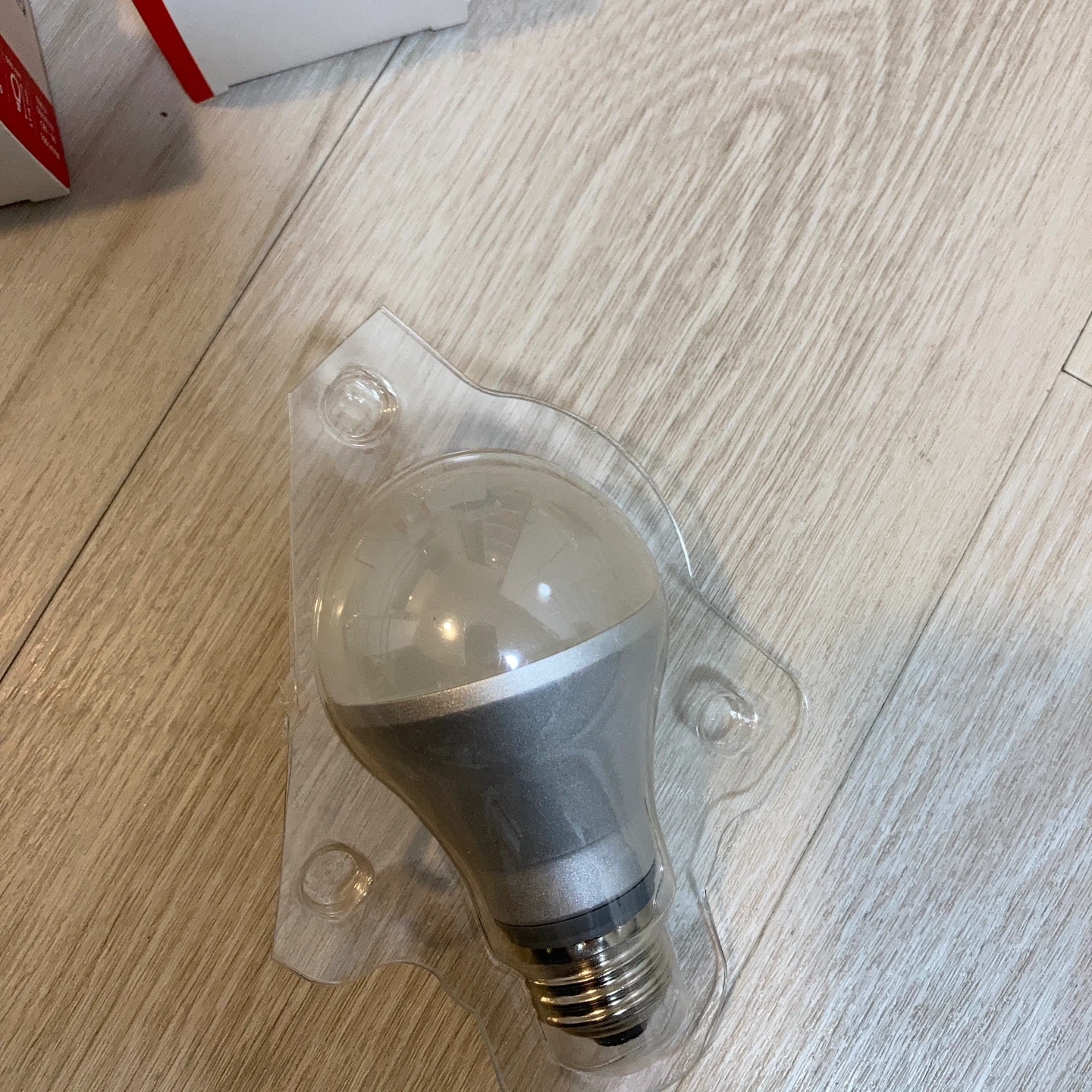 LED電球 4個セット E26口金の写真4枚目
