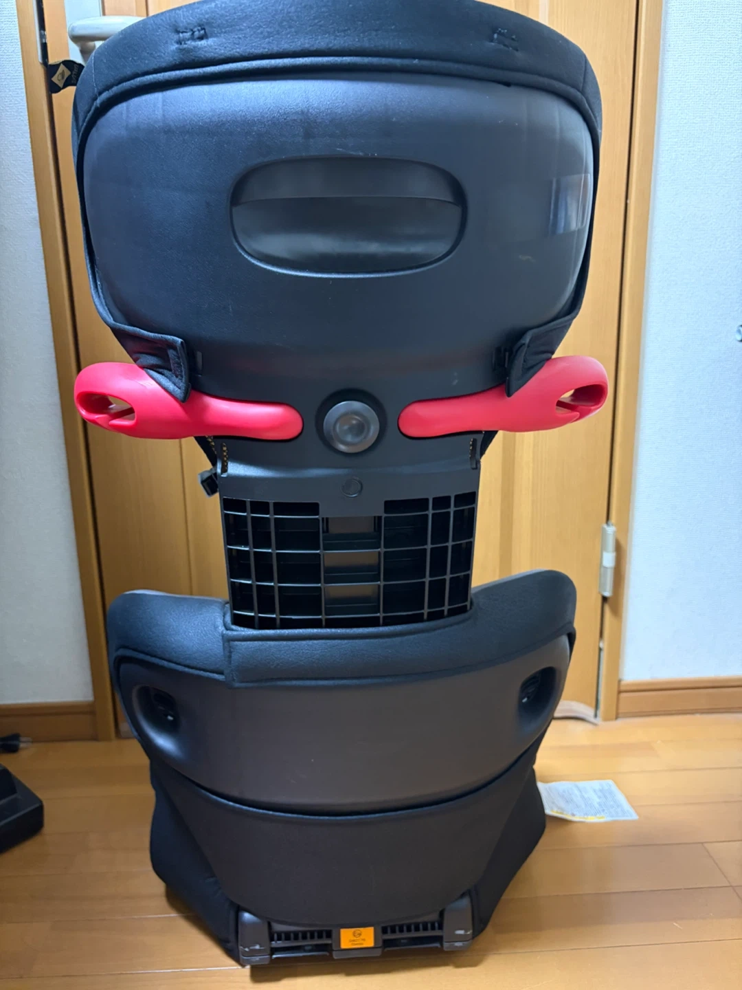 コンビ ジョイキッズ ムーバー ジュニアシートの写真3枚目