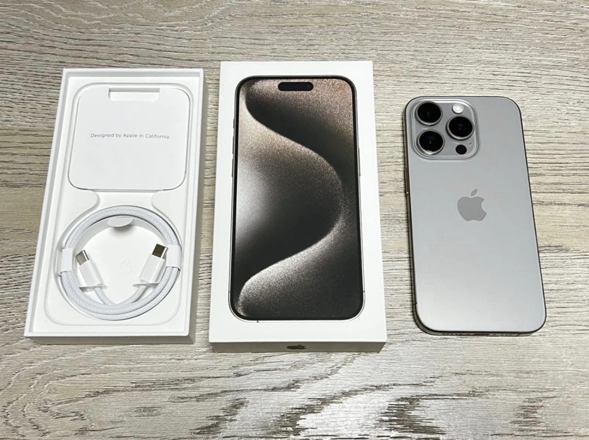 【128GB】アップル iPhone 15 Pro