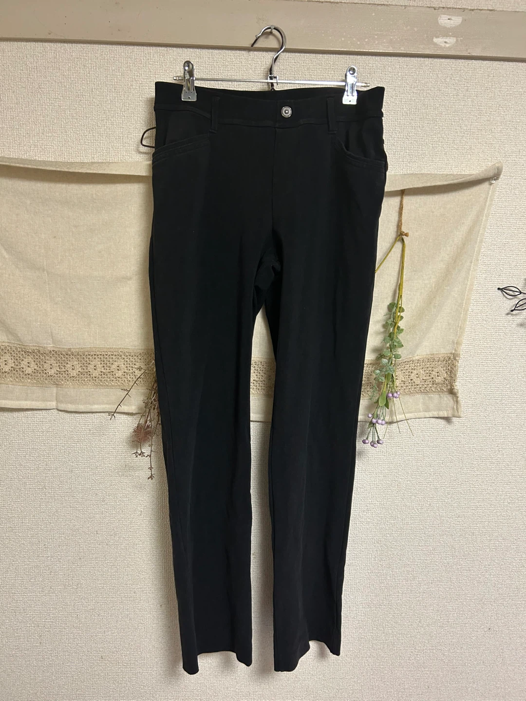 アッチ・アイ パンツ ブラック