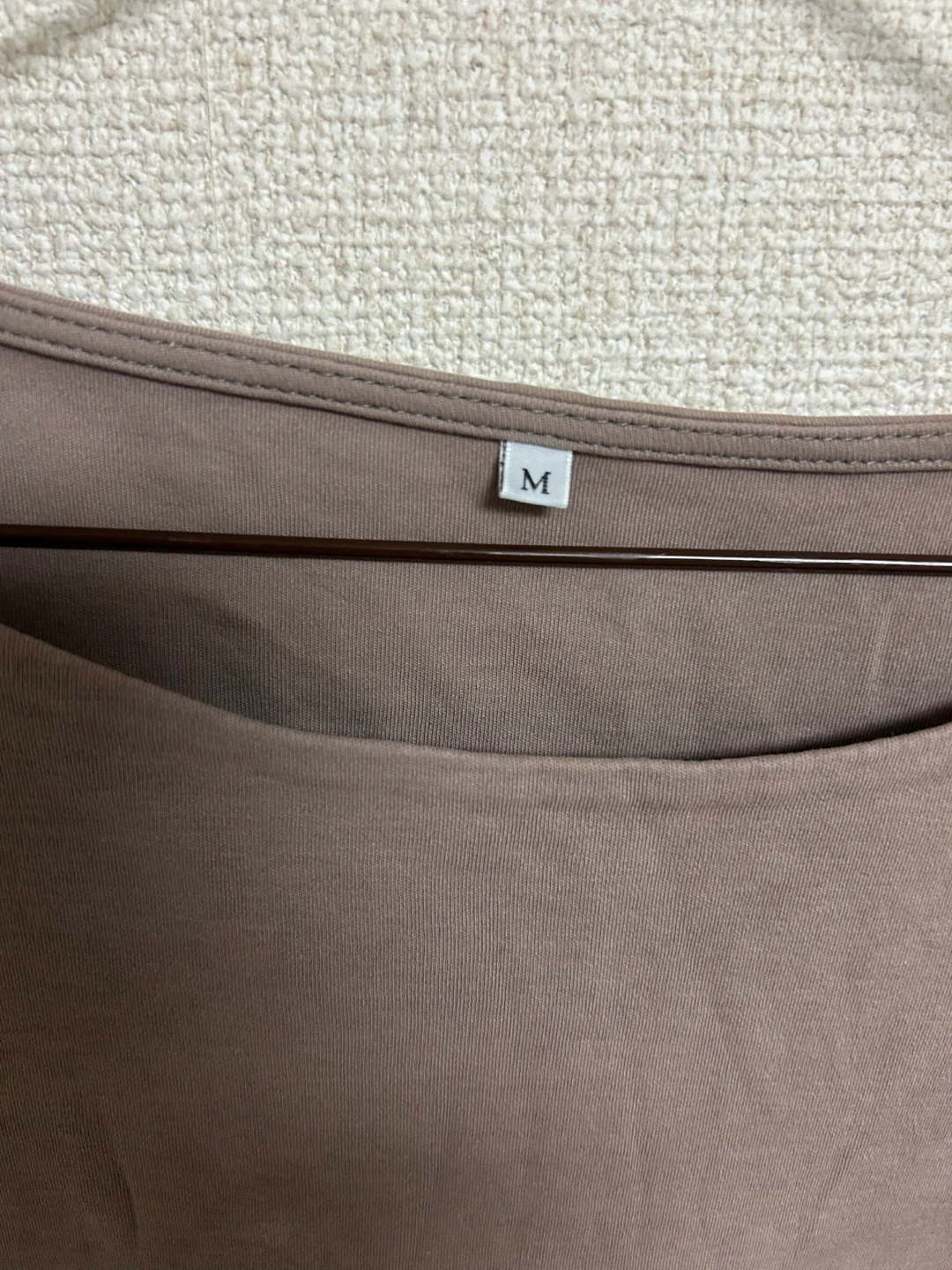長袖カットソー ブラウン Mサイズの写真2枚目