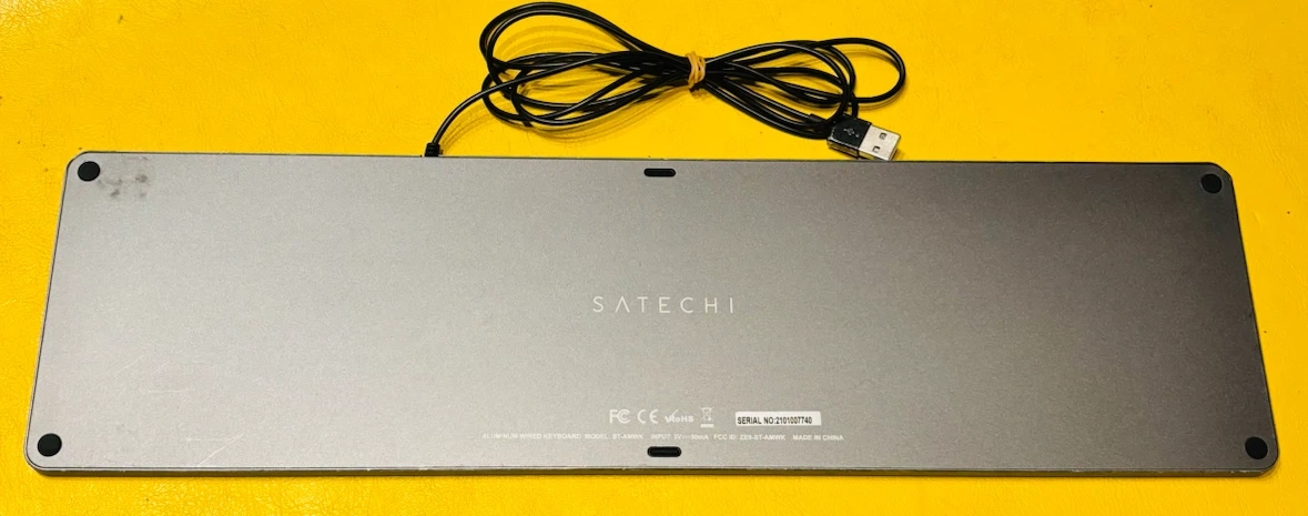 Satechi ST-AMWK アルミニウム 有線キーボード スペースグレイ 動作確認済みの写真2枚目