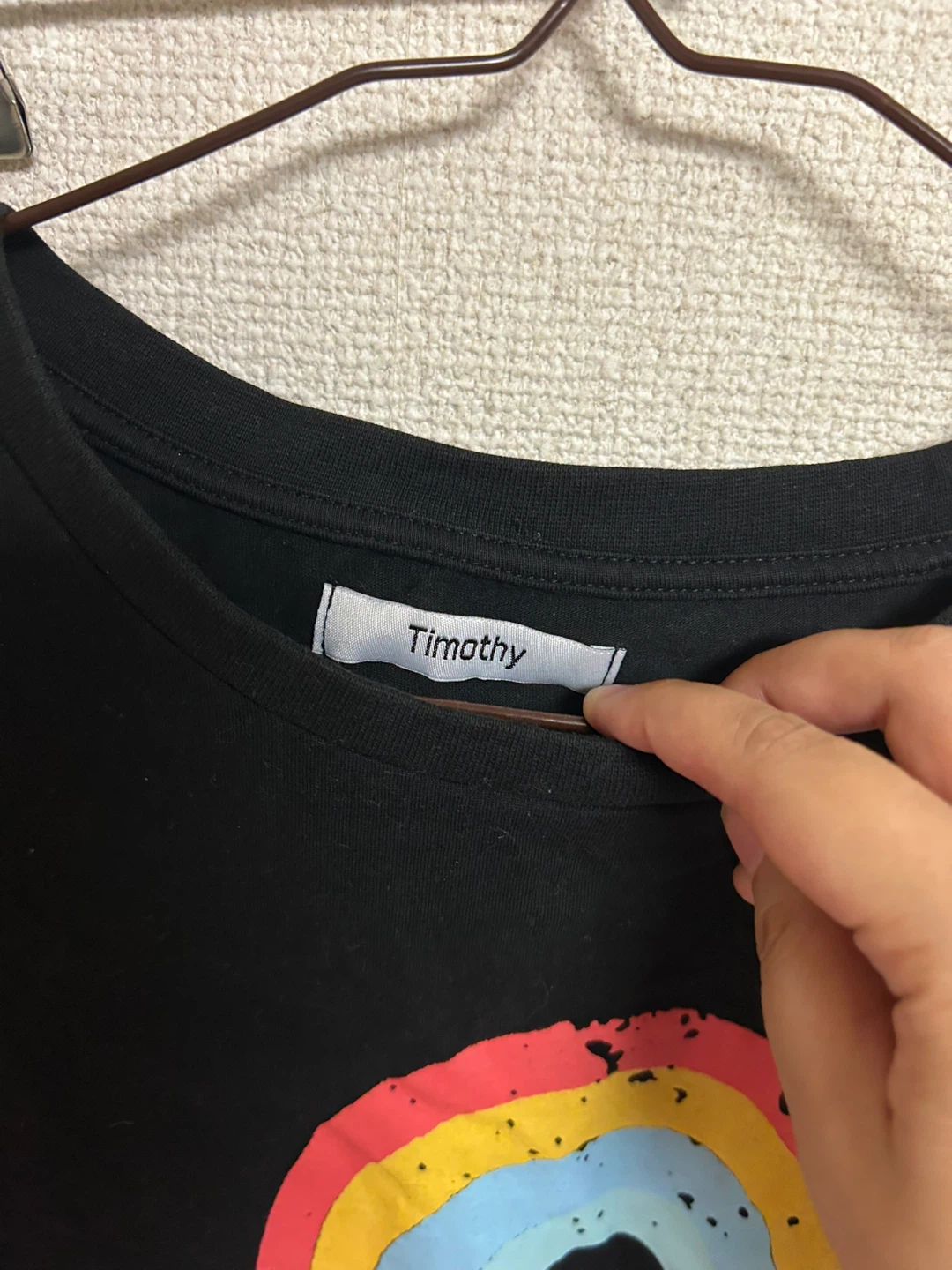 ティモシー レインボーTシャツ 黒 Lサイズの写真2枚目