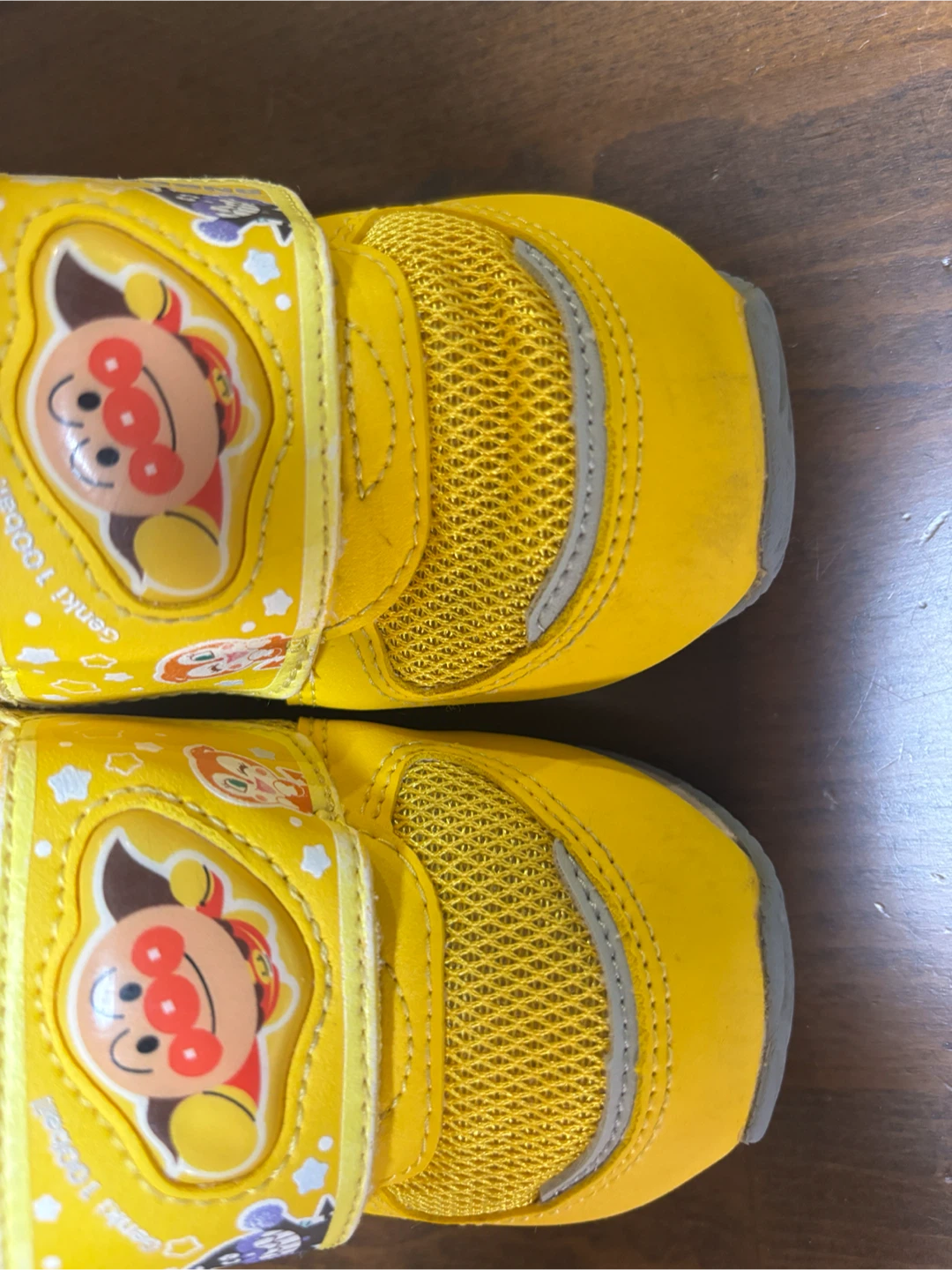 アンパンマン キッズスニーカー 13.5cm 黄色の写真6枚目