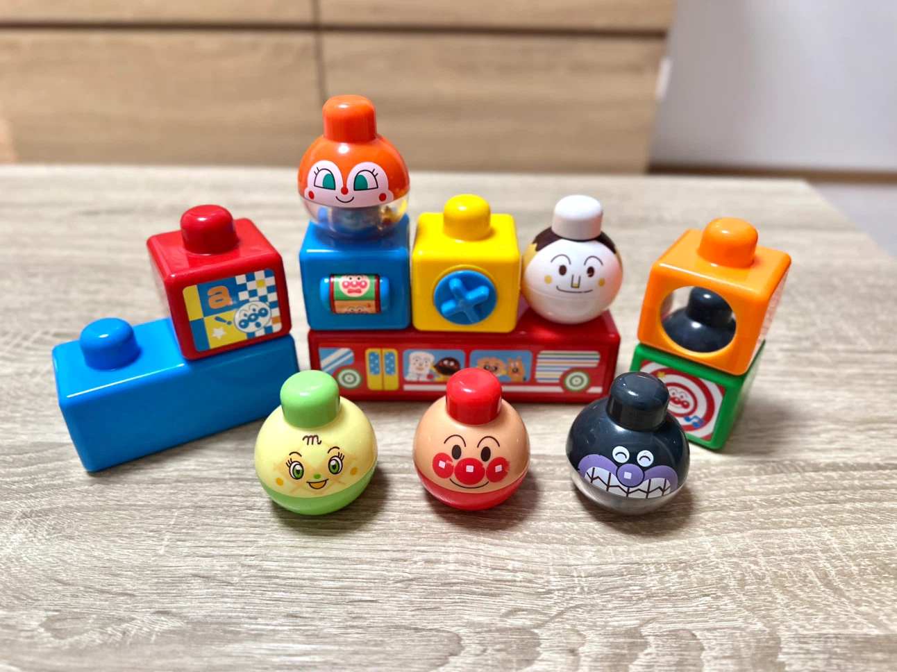 バンダイ【BabyLabo】ベビラボ　アンパンマン　脳を育む つみたくなるなる！アンパンマン　知育玩具　ベビーブロック　赤ちゃん