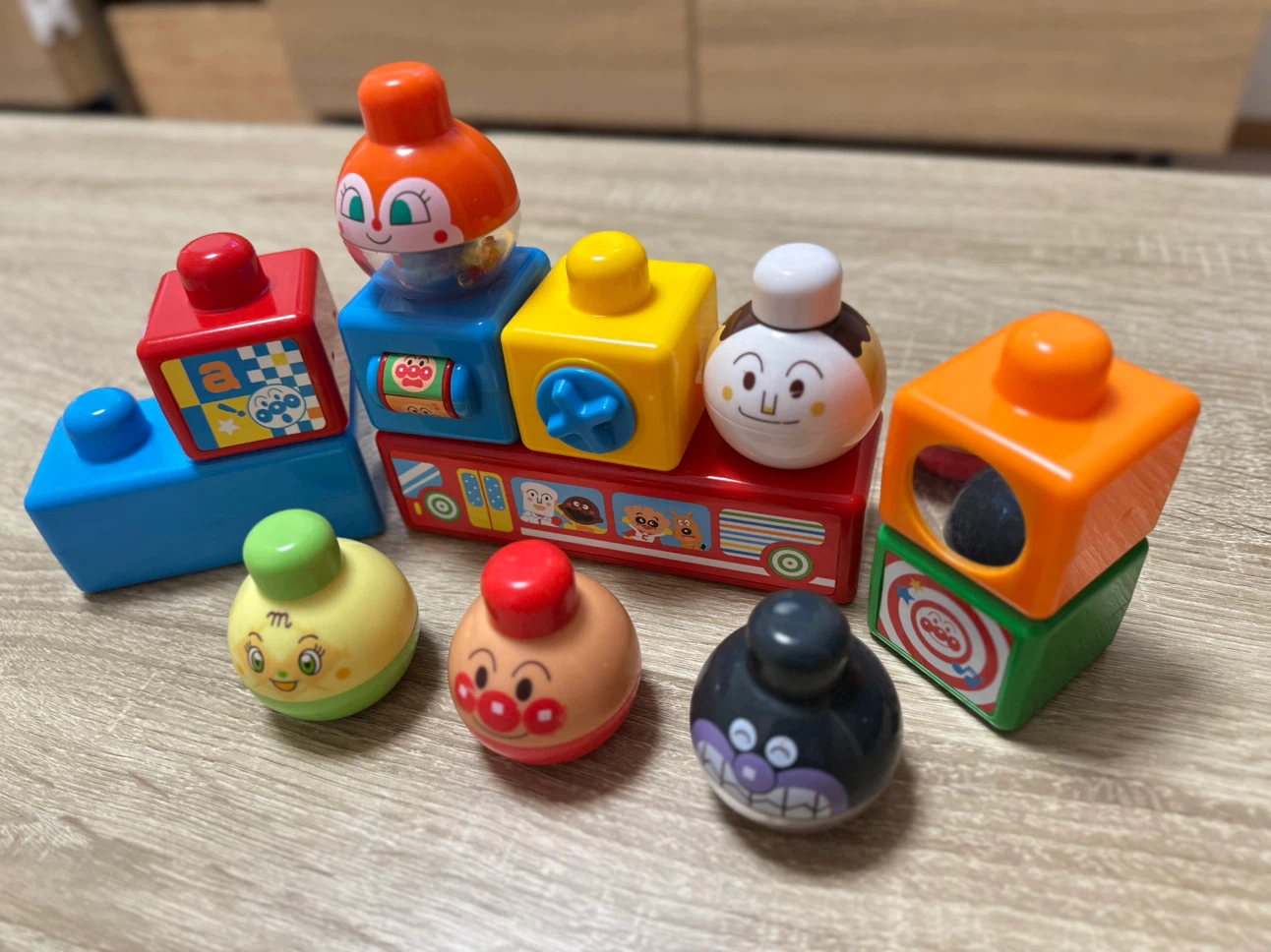 バンダイ【BabyLabo】ベビラボ　アンパンマン　脳を育む つみたくなるなる！アンパンマン　知育玩具　ベビーブロック　赤ちゃんの写真8枚目