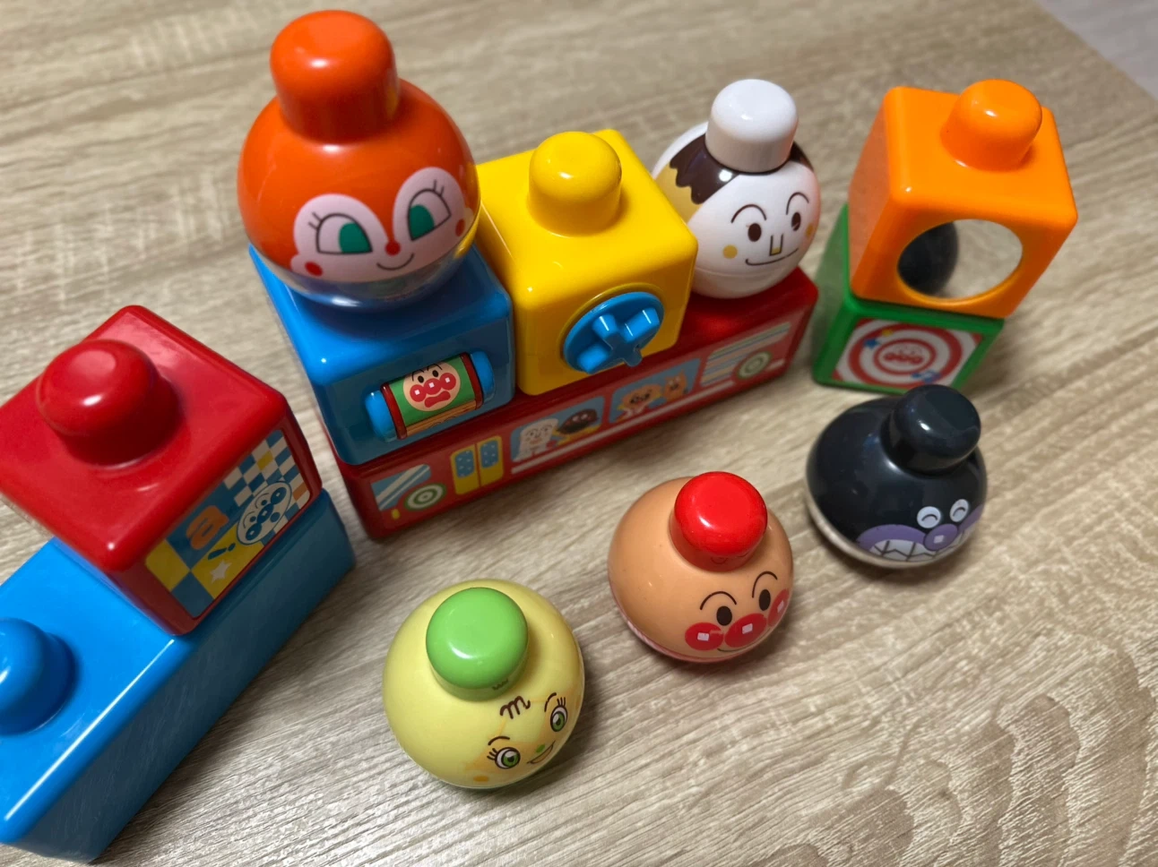 バンダイ【BabyLabo】ベビラボ アンパンマン 脳を育む つみたくなるなる!アンパンマン 知育玩具 ベビーブロック 赤ちゃんの写真10枚目