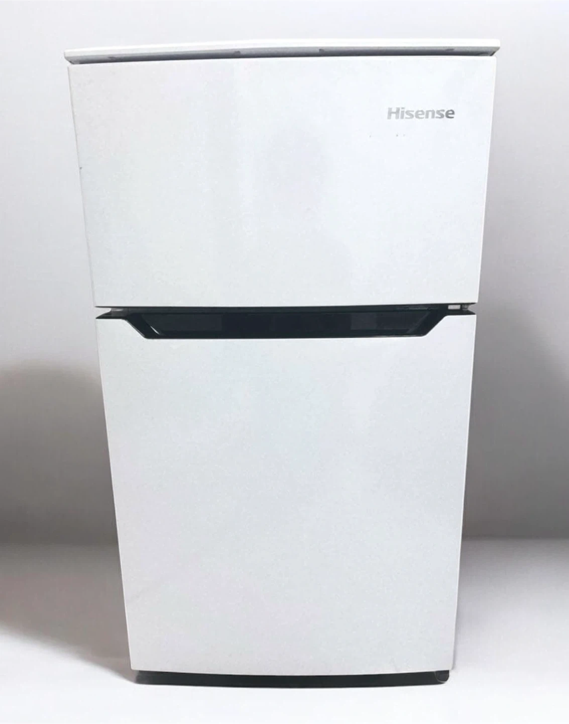 急募【本日削除】2022年購入 Hisense 使用頻 度少なめ 冷蔵庫