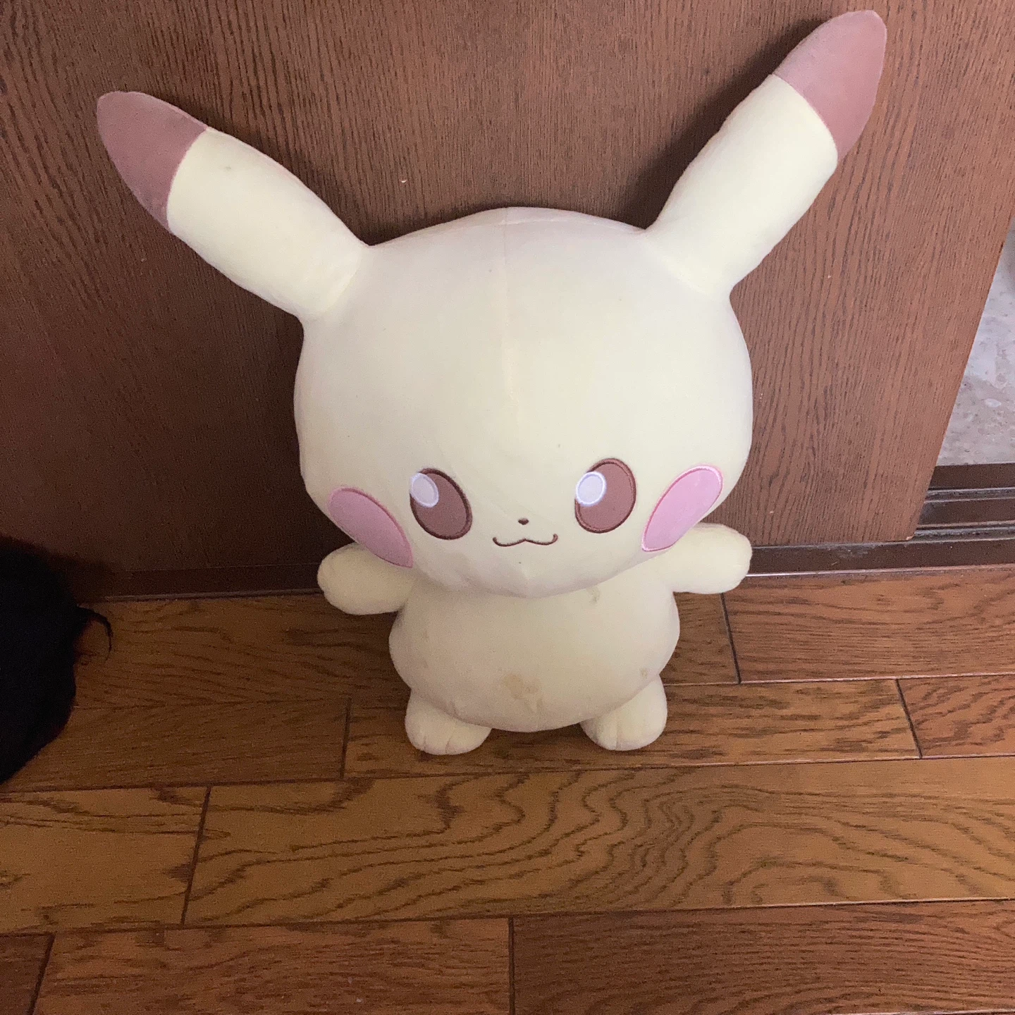 ポケモン ピカチュウ ぬいぐるみ