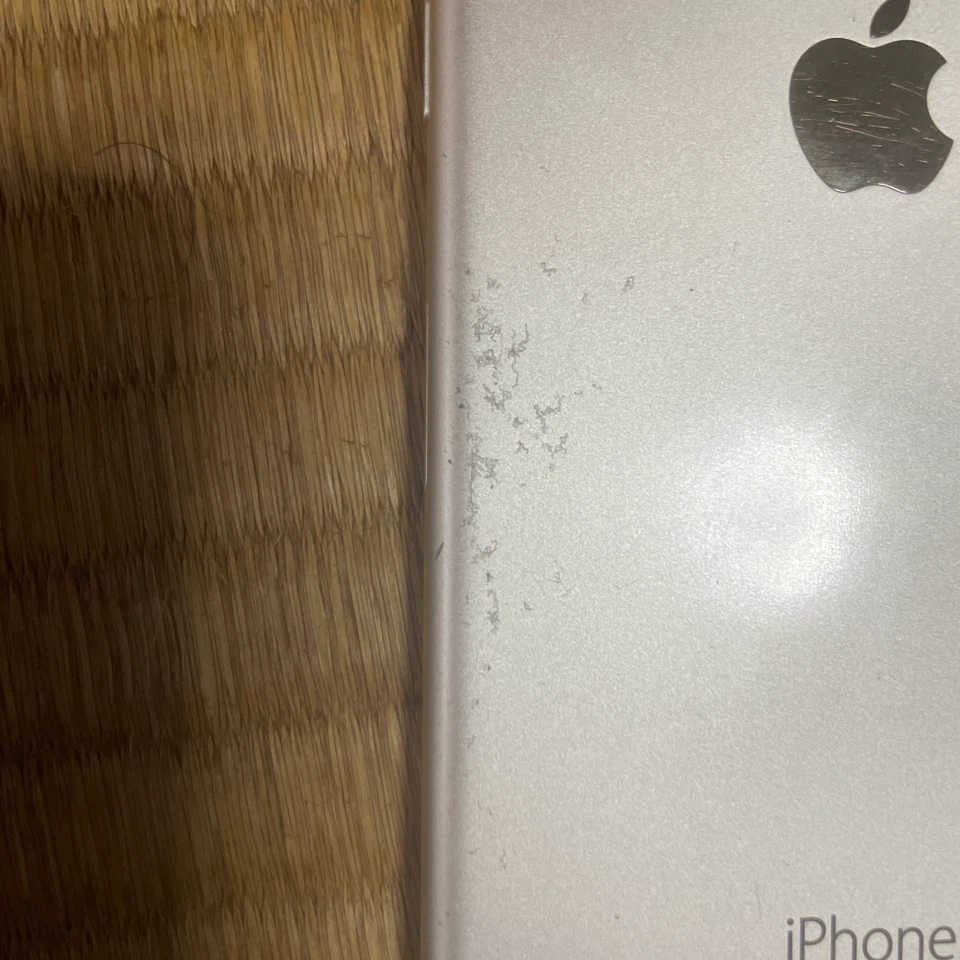 アップル iPhone6s ローズゴールドの写真3枚目
