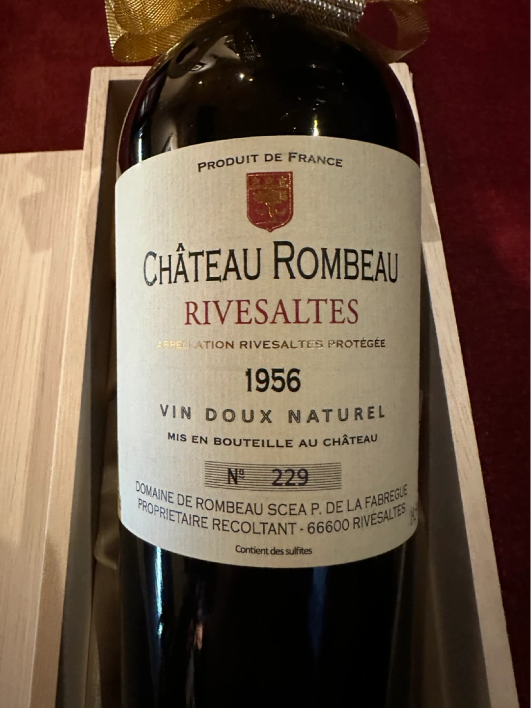 ヴィンテージ【chateau rombeau】1956 赤ワインの写真2枚目